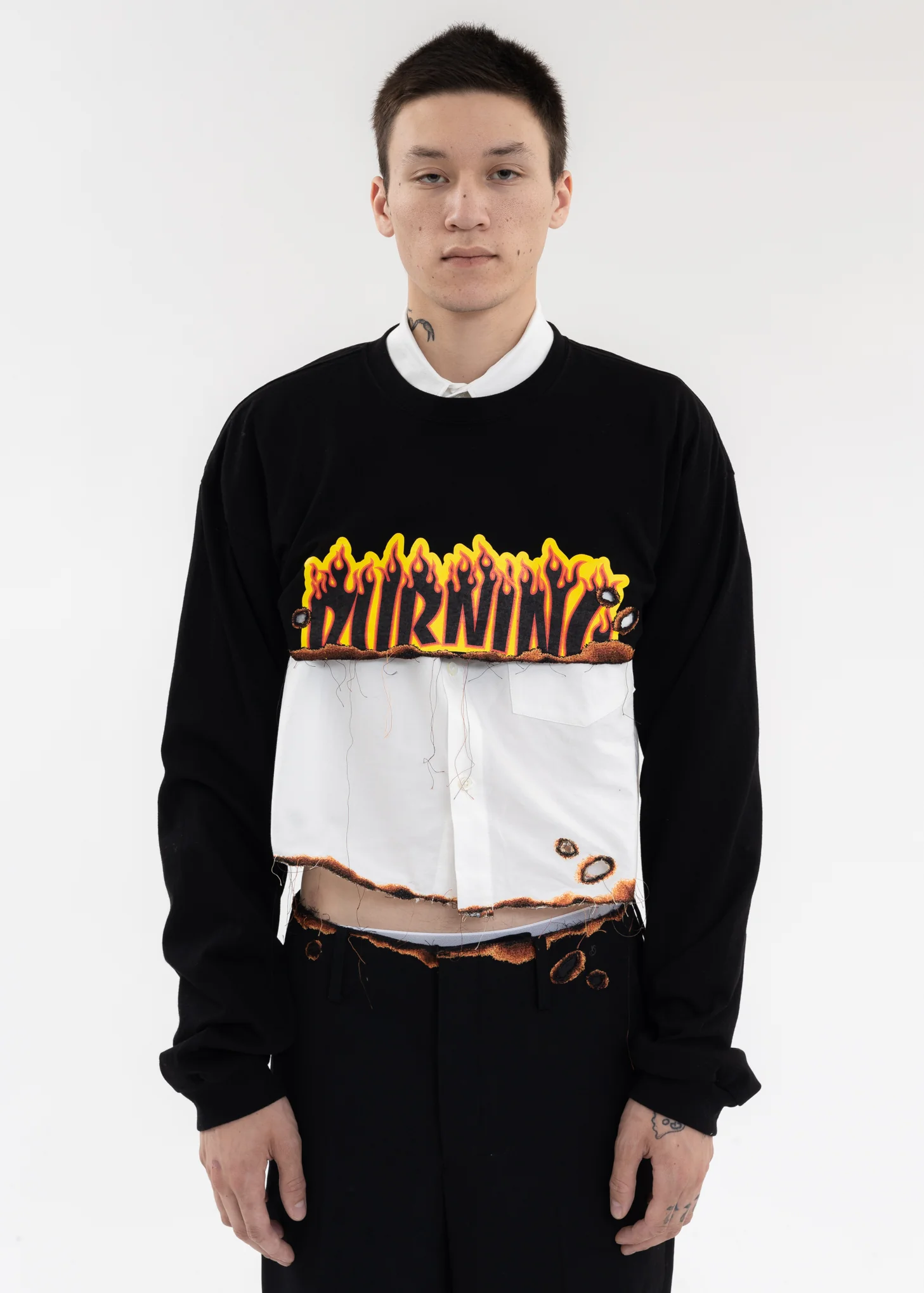 Black BURNING EMBROIDERY CROPPED LONG SLEEVE T-SHIRT
