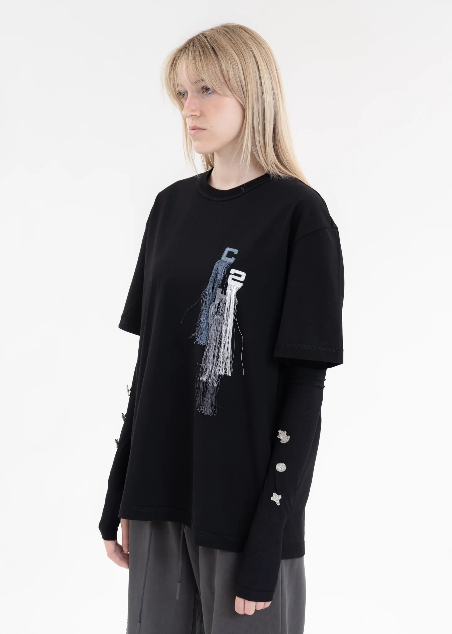 Black C2H4 Embroidery T-shirt - Image 3