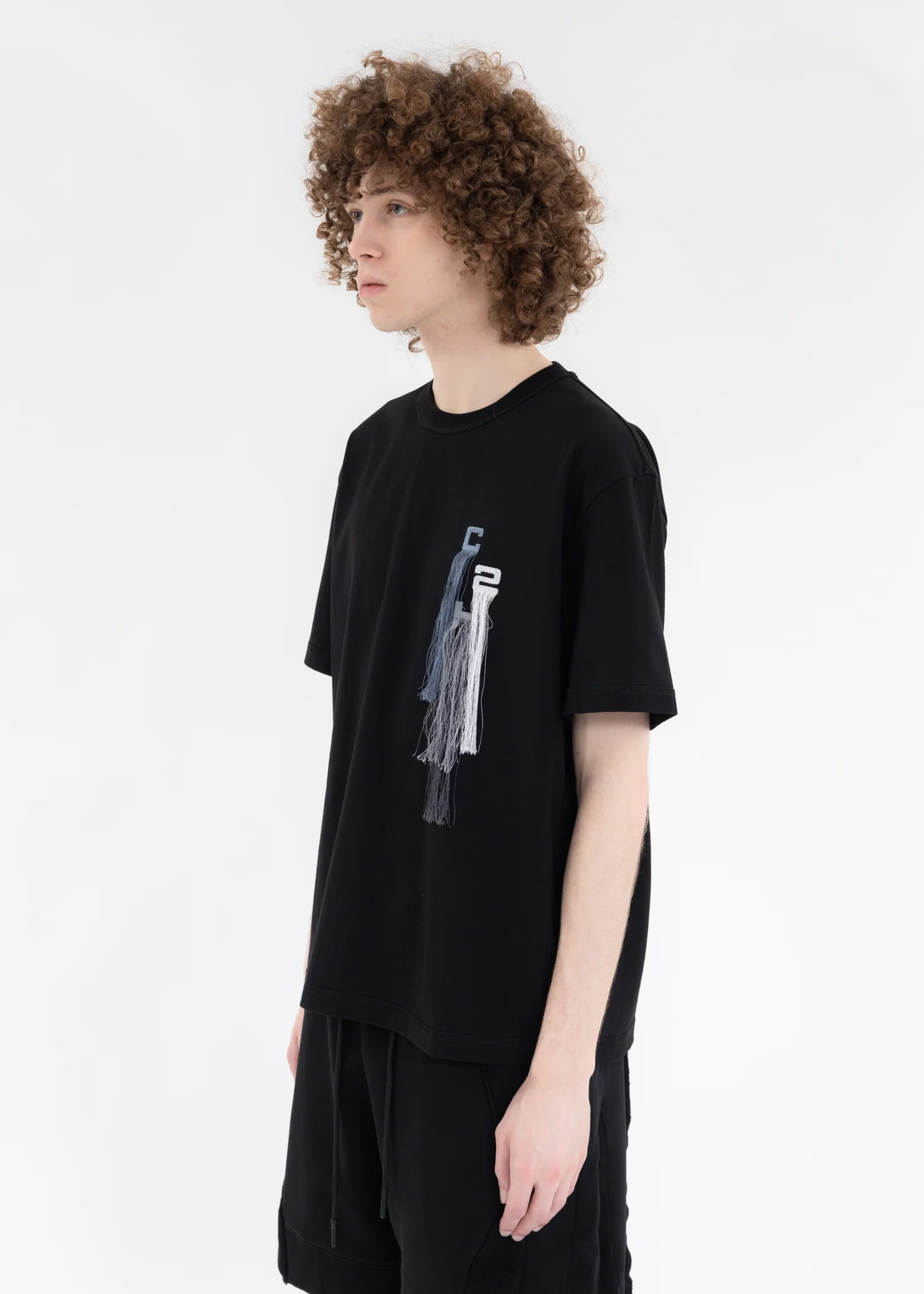 Black C2H4 Embroidery T-shirt - Image 3