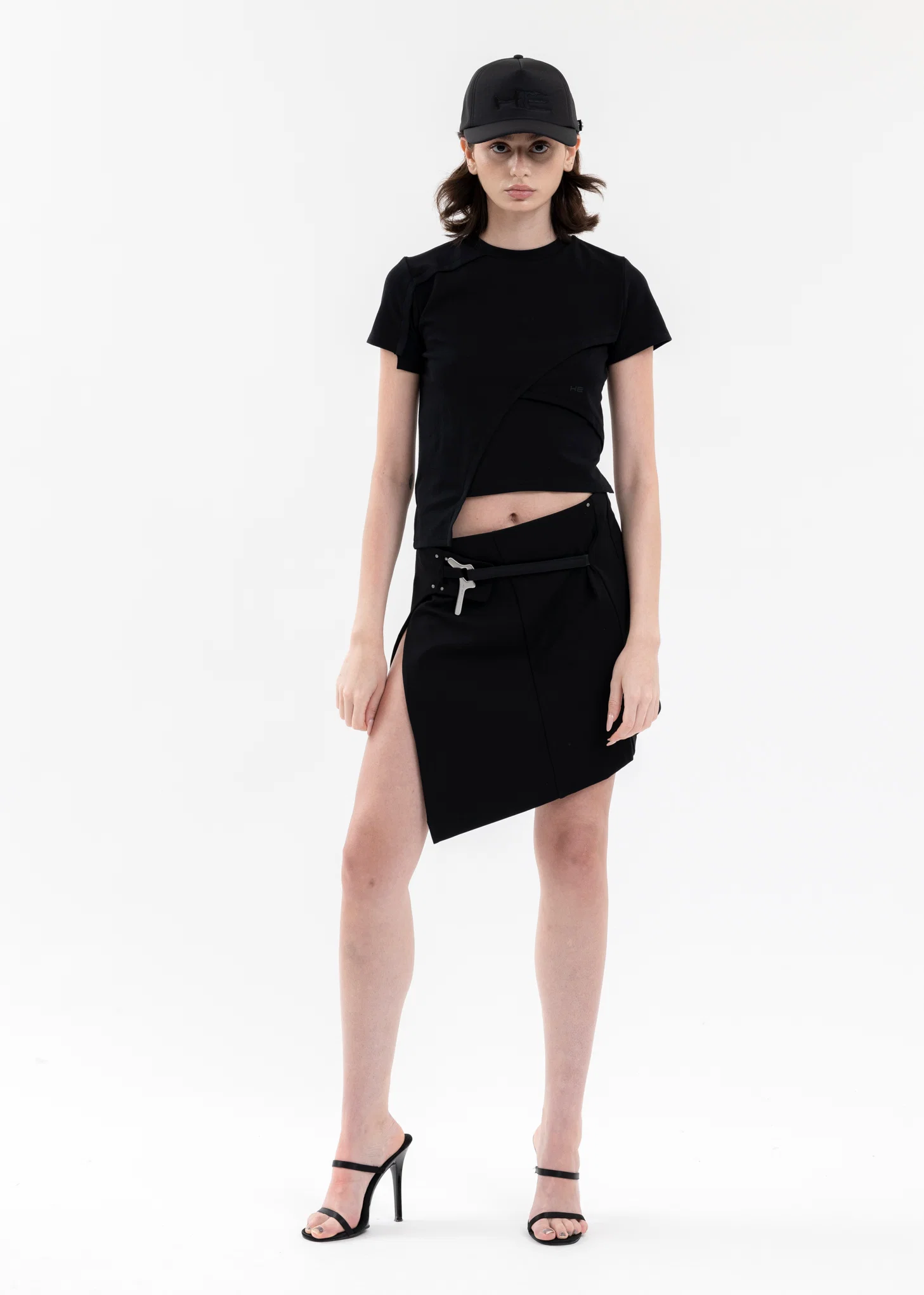BLACK CALICHE TECHNICAL SKIRT - Image 5