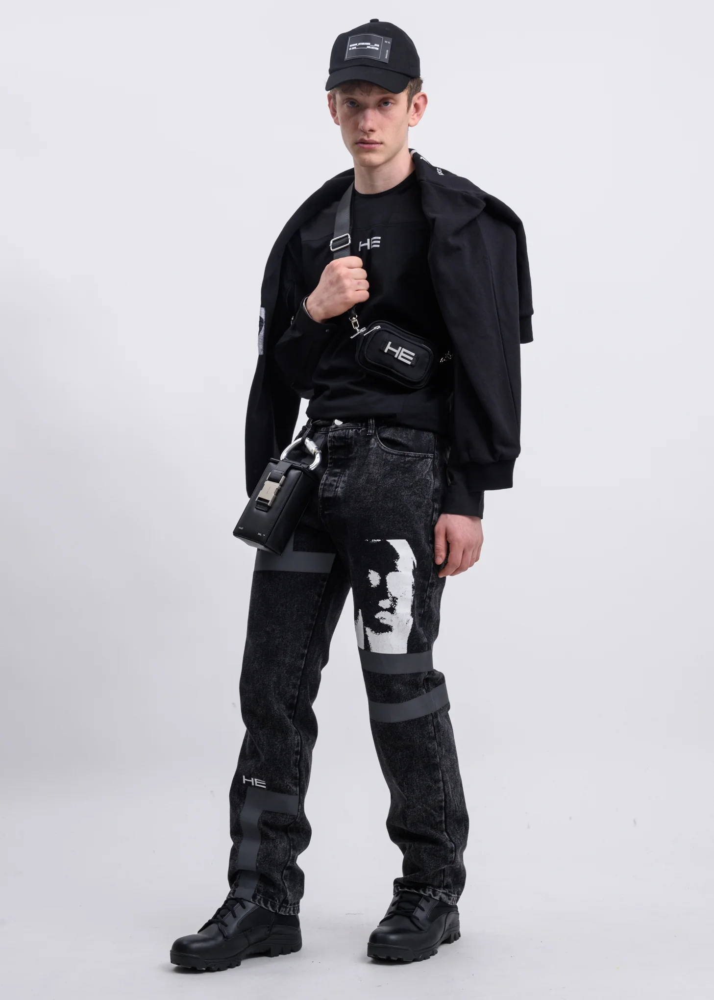 Black Camera Bag - Image 5