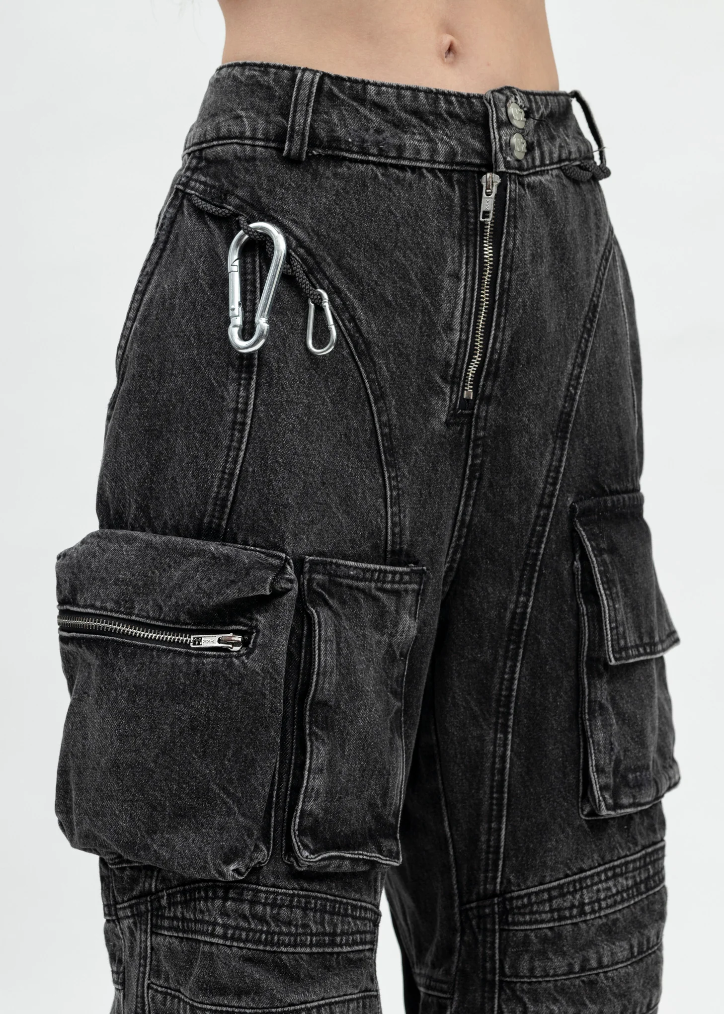 BLACK CAMPING CARGO JEANS - Image 5