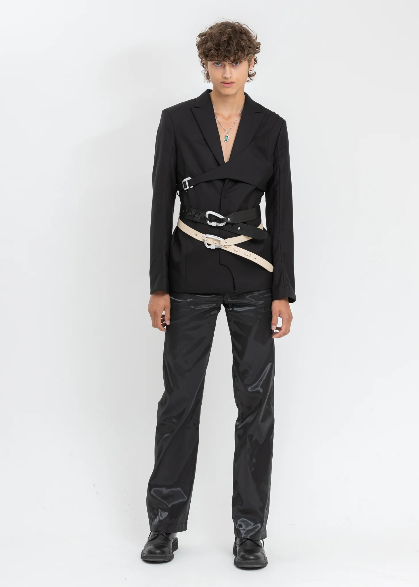 Black Carabiner Belt - Image 11