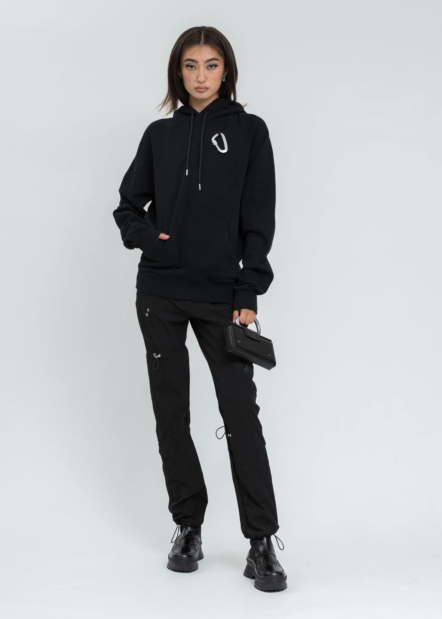 Black Carabiner Hoddie - Image 5