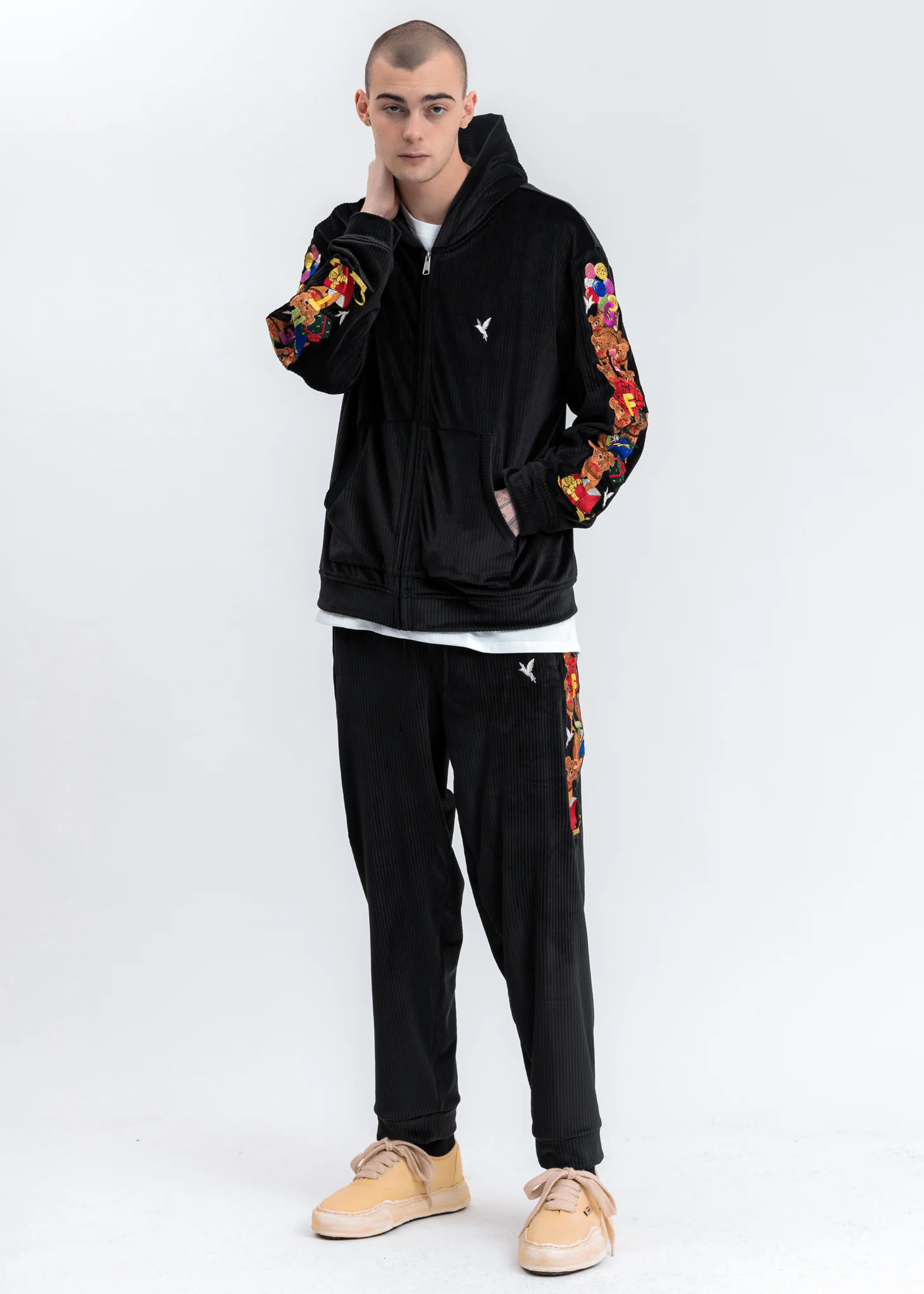 Black Chaos Embroidery Comfy Zip Up Hoodie - Image 6