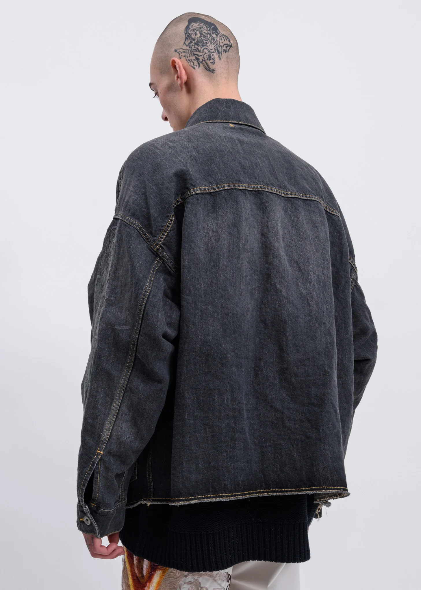 Black Chaos Embroidery Hemp Denim Jacket - Image 2