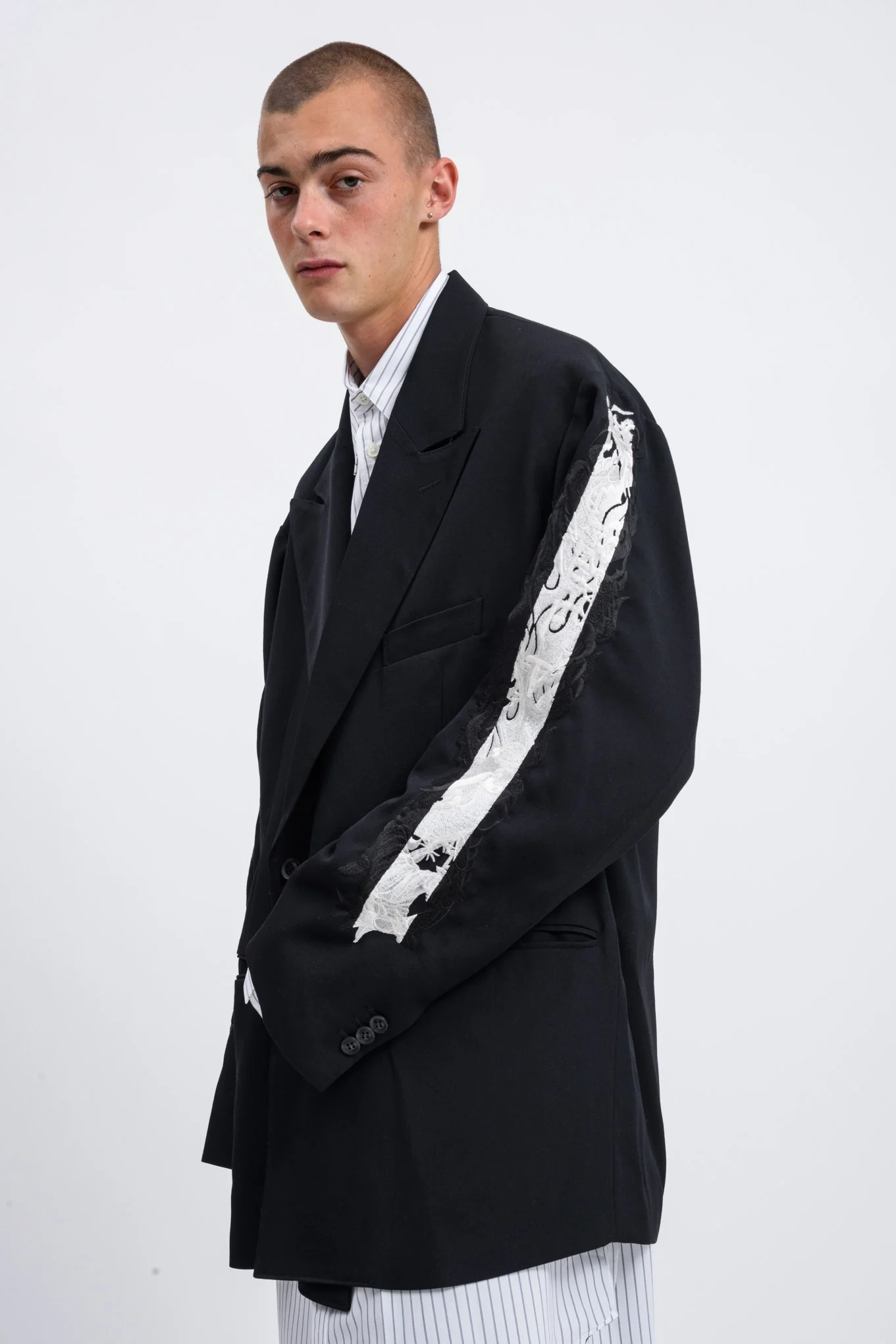 Black Chaos Embroidery Tailored Jacket - Image 3