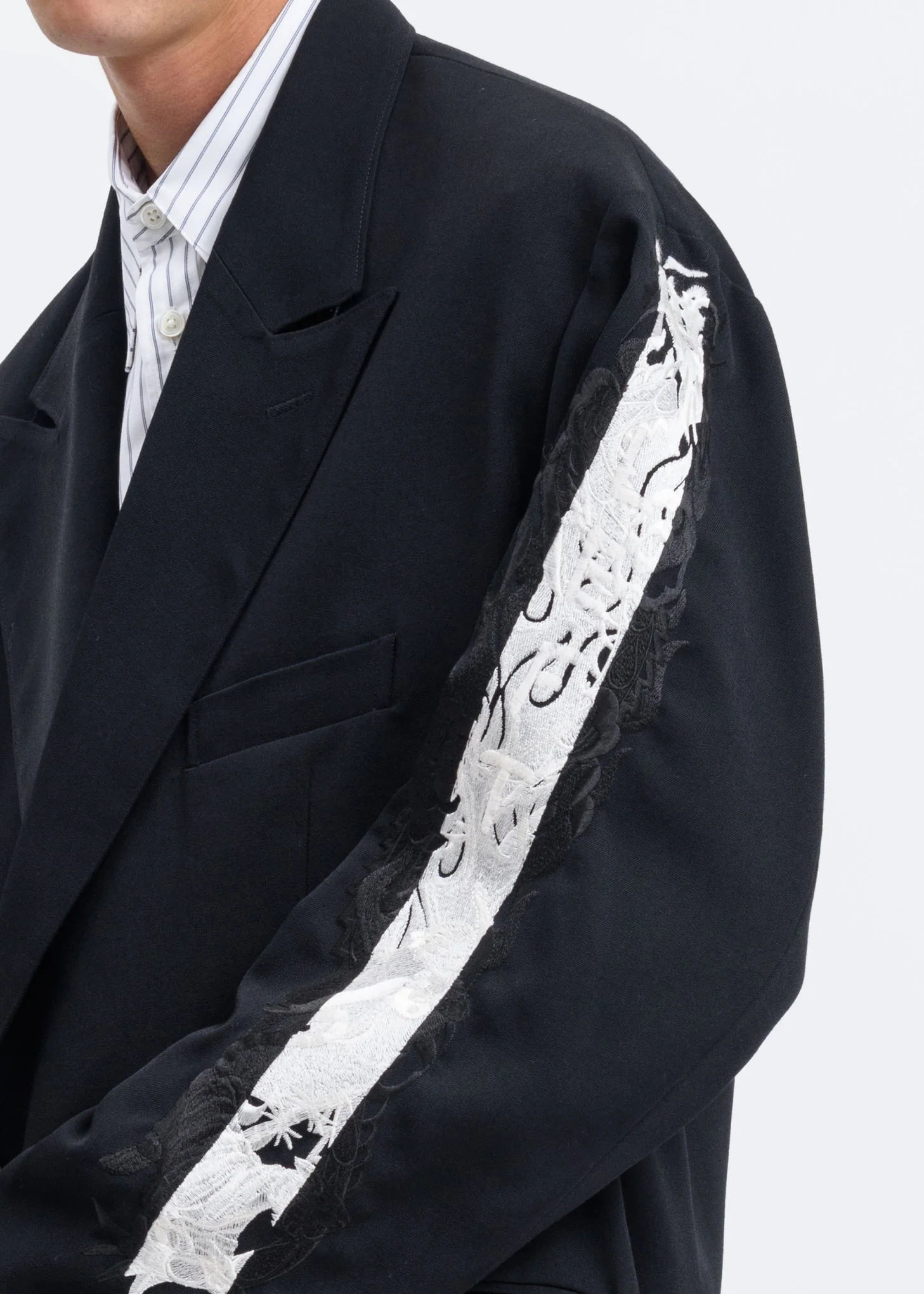Black Chaos Embroidery Tailored Jacket - Image 4