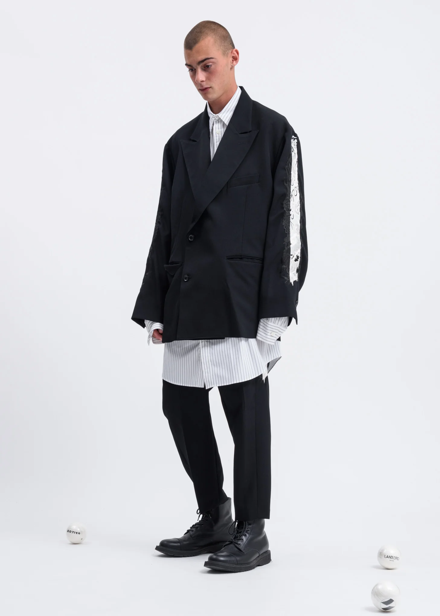 Black Chaos Embroidery Wide Tapered Trousers - Image 4