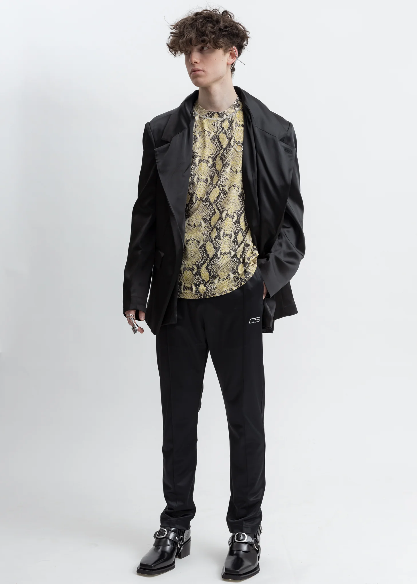 Black Chuck Trousers - Image 4