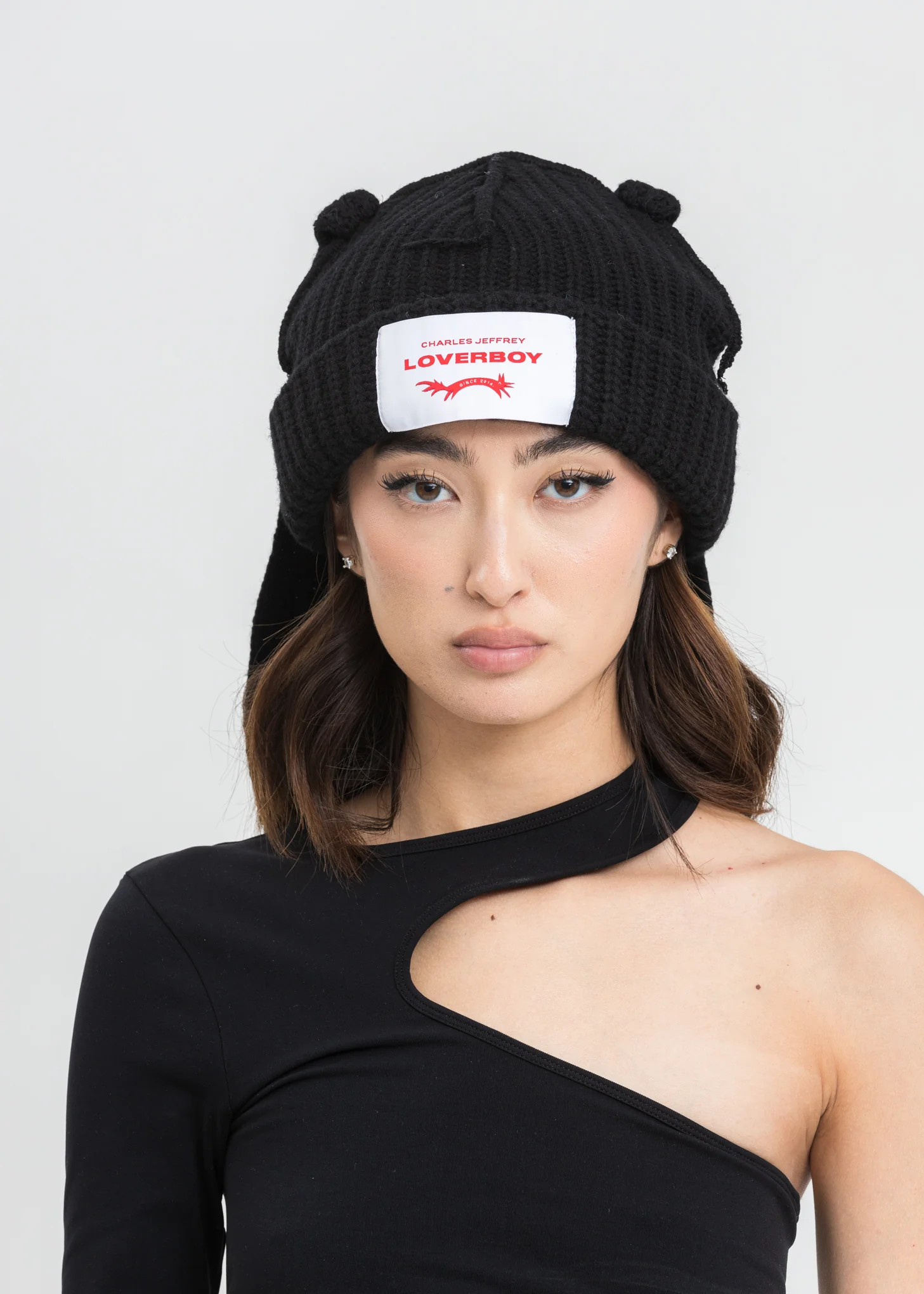 BLACK CHUNKY RABBIT BEANIE - Image 6