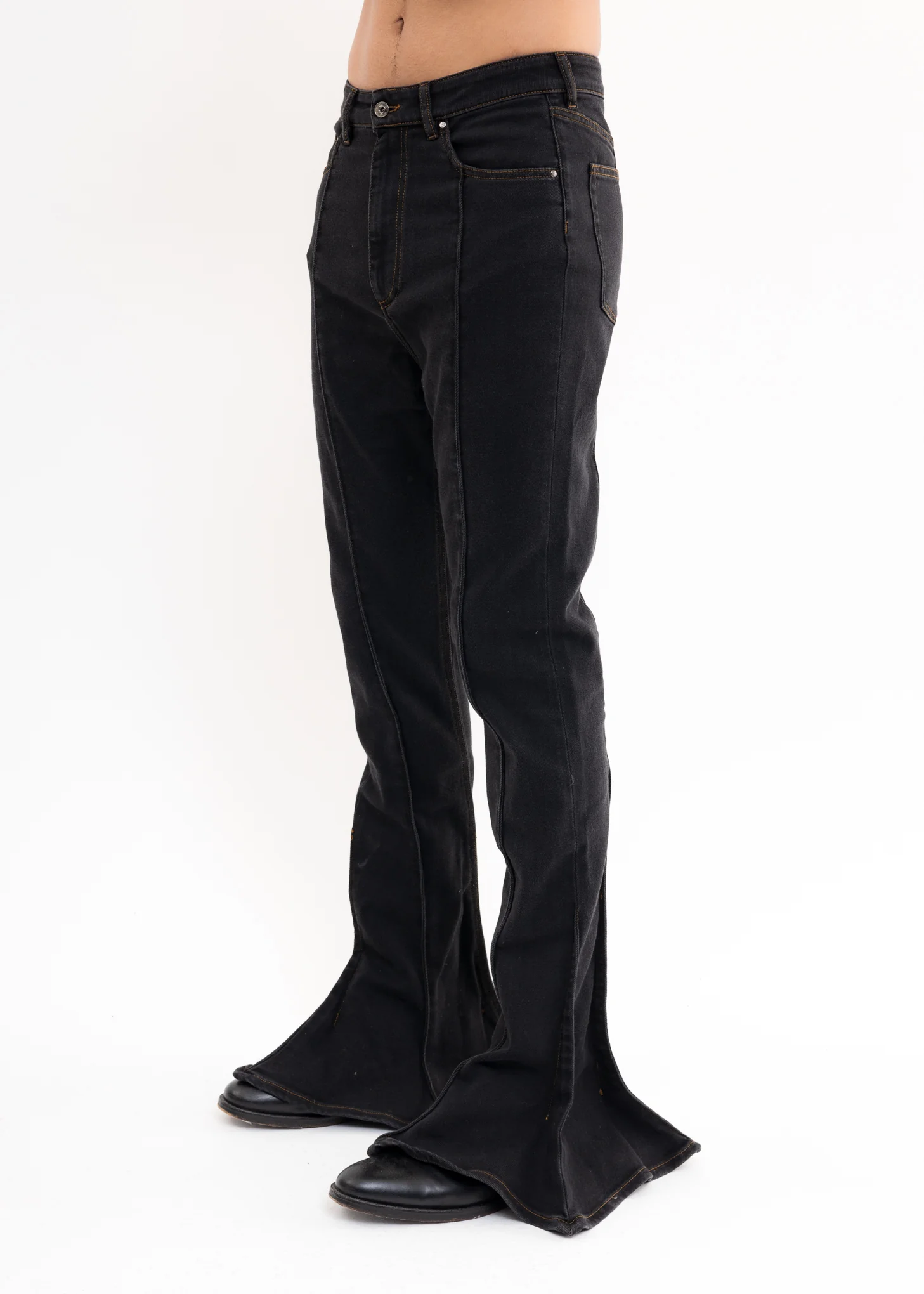 Black CLASSIC TRUMPET Jeans - Image 3