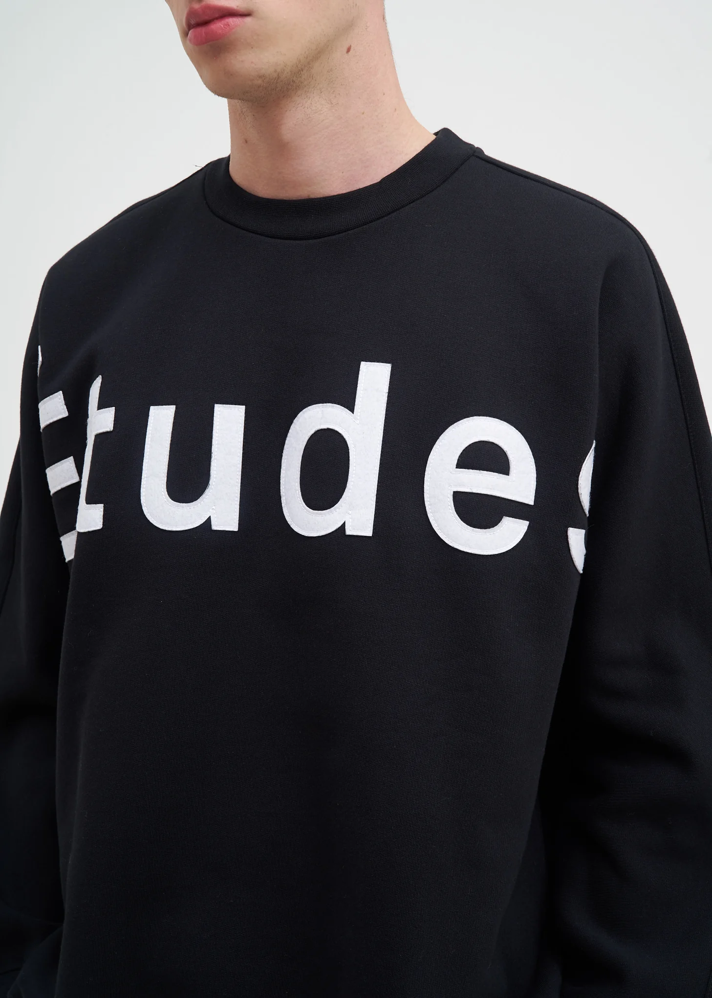 Black Color Etudes Sweatshirt - Image 4