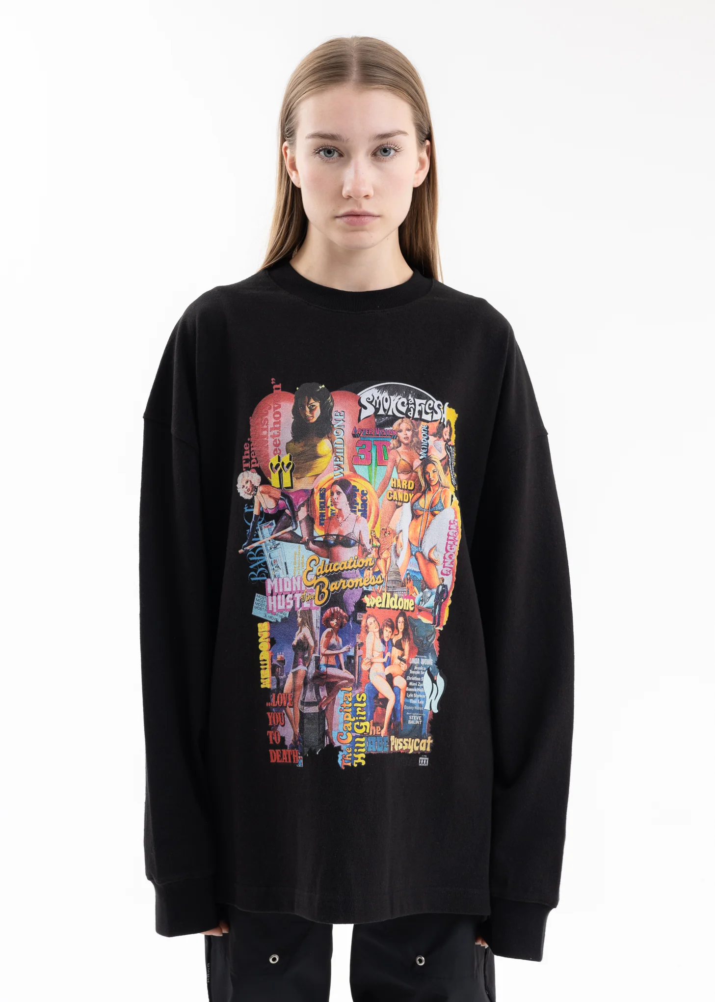 BLACK COLOR MOVIE COLLAGE LONG-SLEEVED T-SHIRT