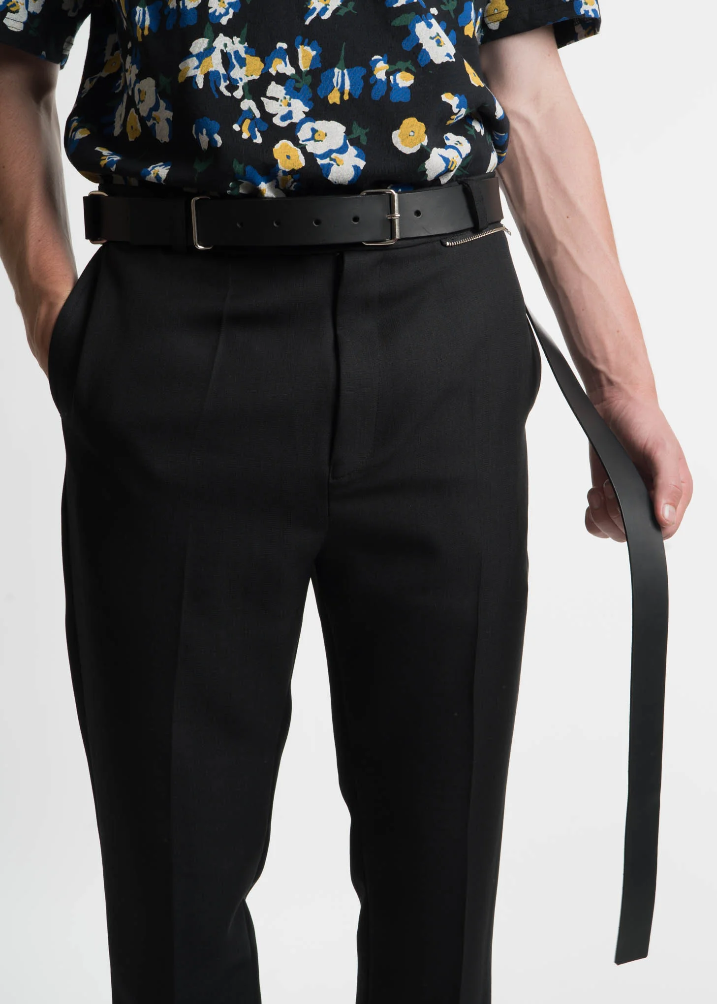 Black Concert Leather Belt - Image 2