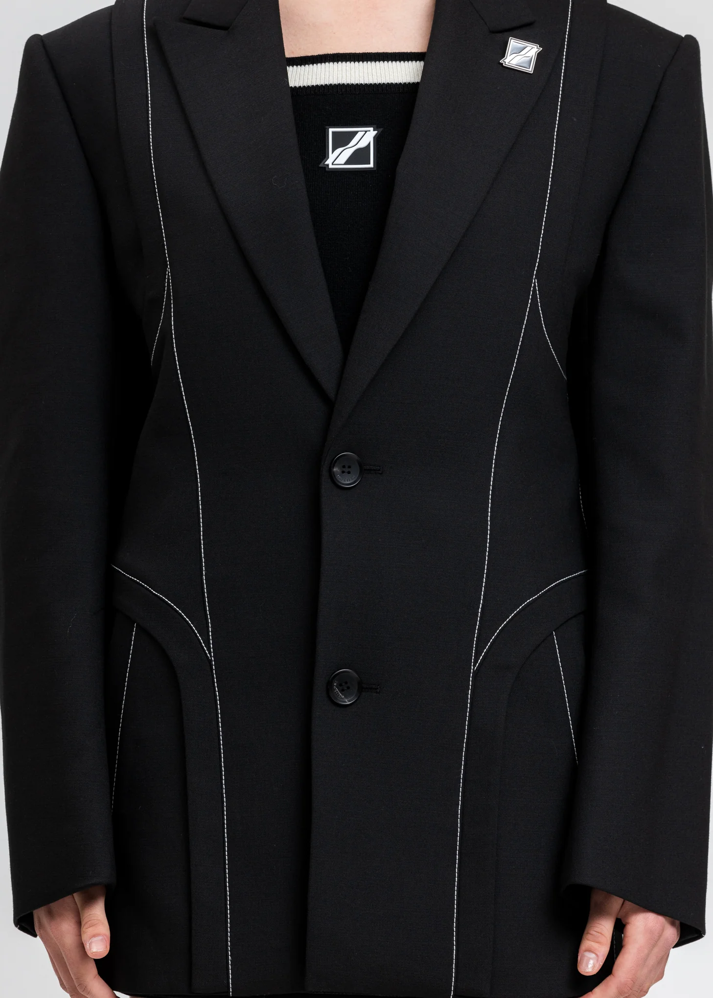 Black Contrast Top Stitch Tailored Blazer - Image 5