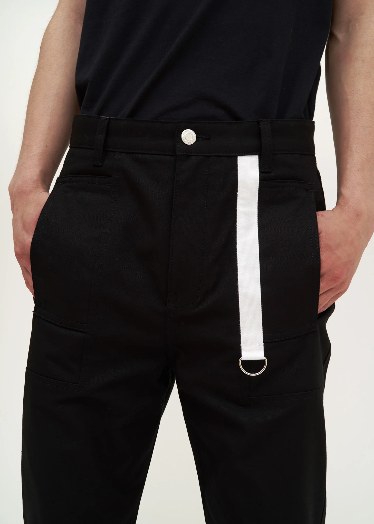 Black Cropped Canvas Pant - Image 2