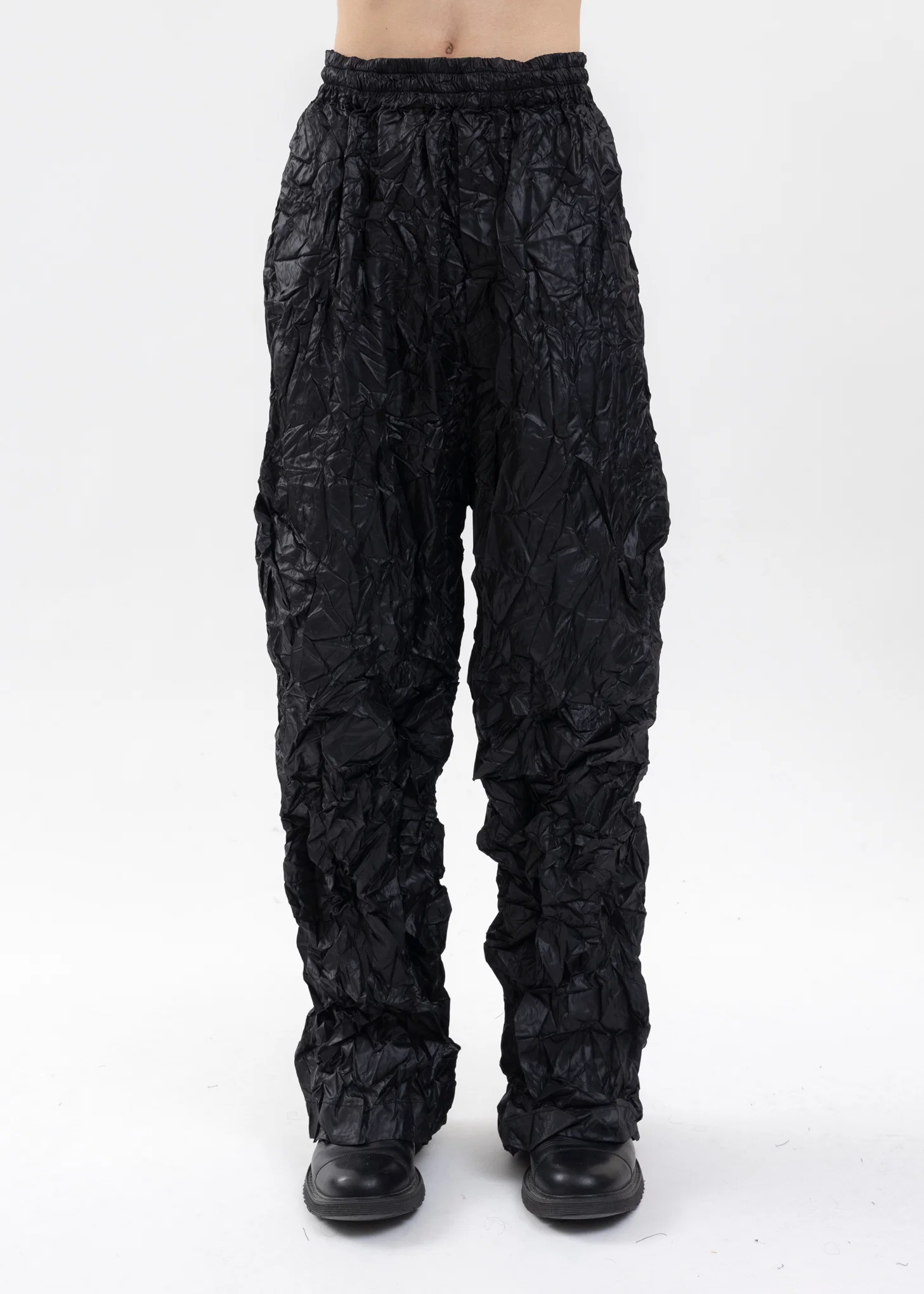 BLACK CRUMPLED OVERSIZED TRACK PANTS