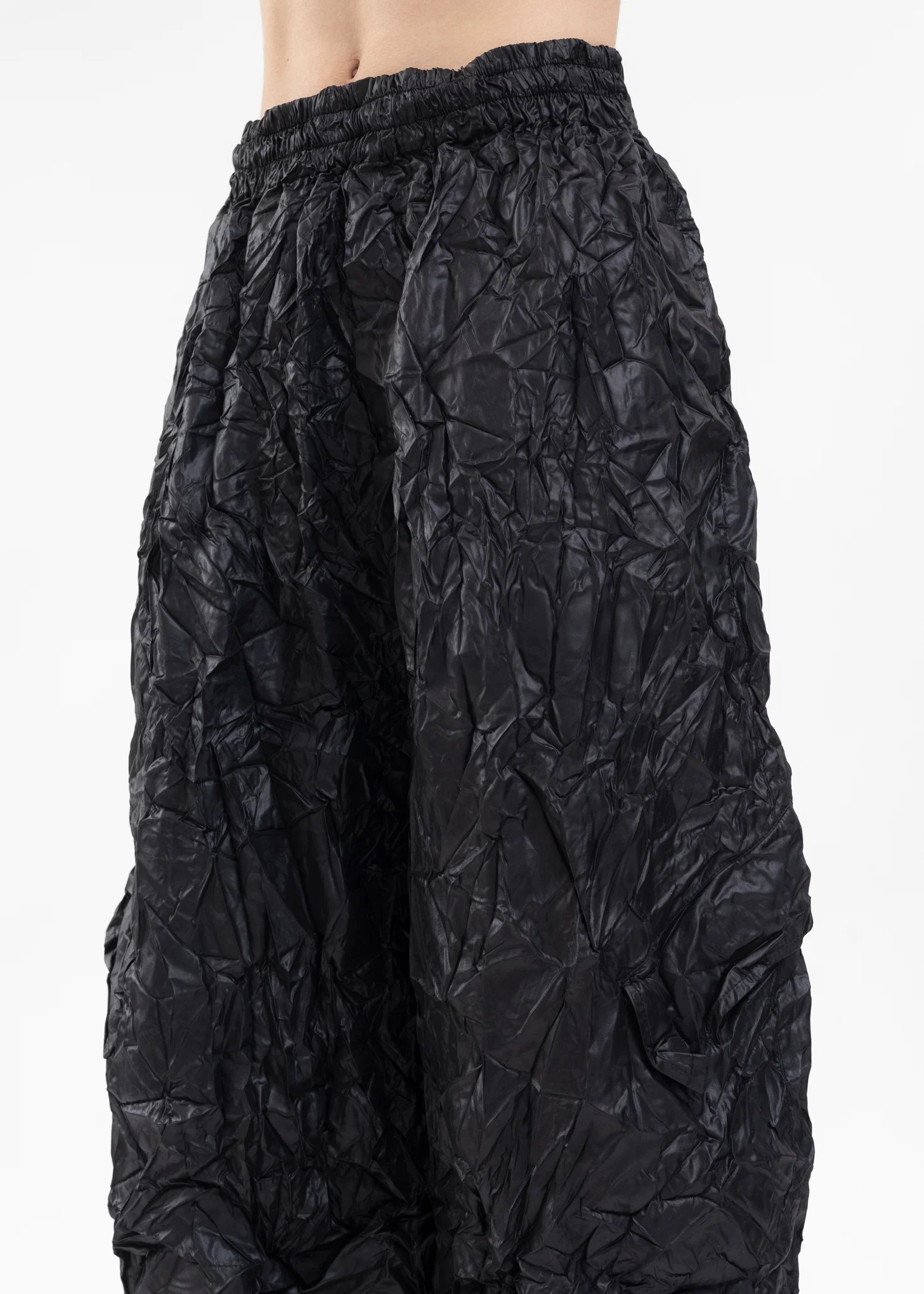 BLACK CRUMPLED OVERSIZED TRACK PANTS - Image 4