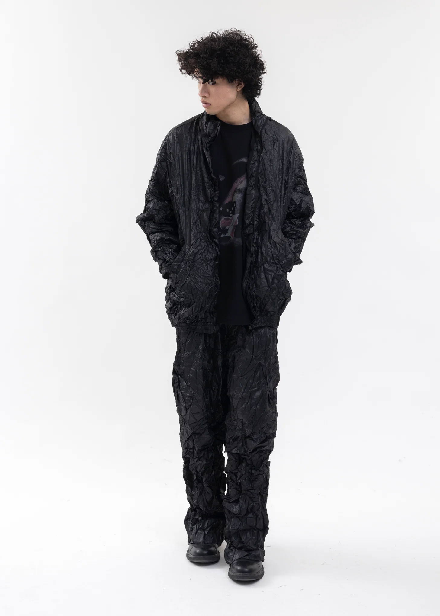 BLACK CRUMPLED OVERSIZED TRACK PANTS - Image 8