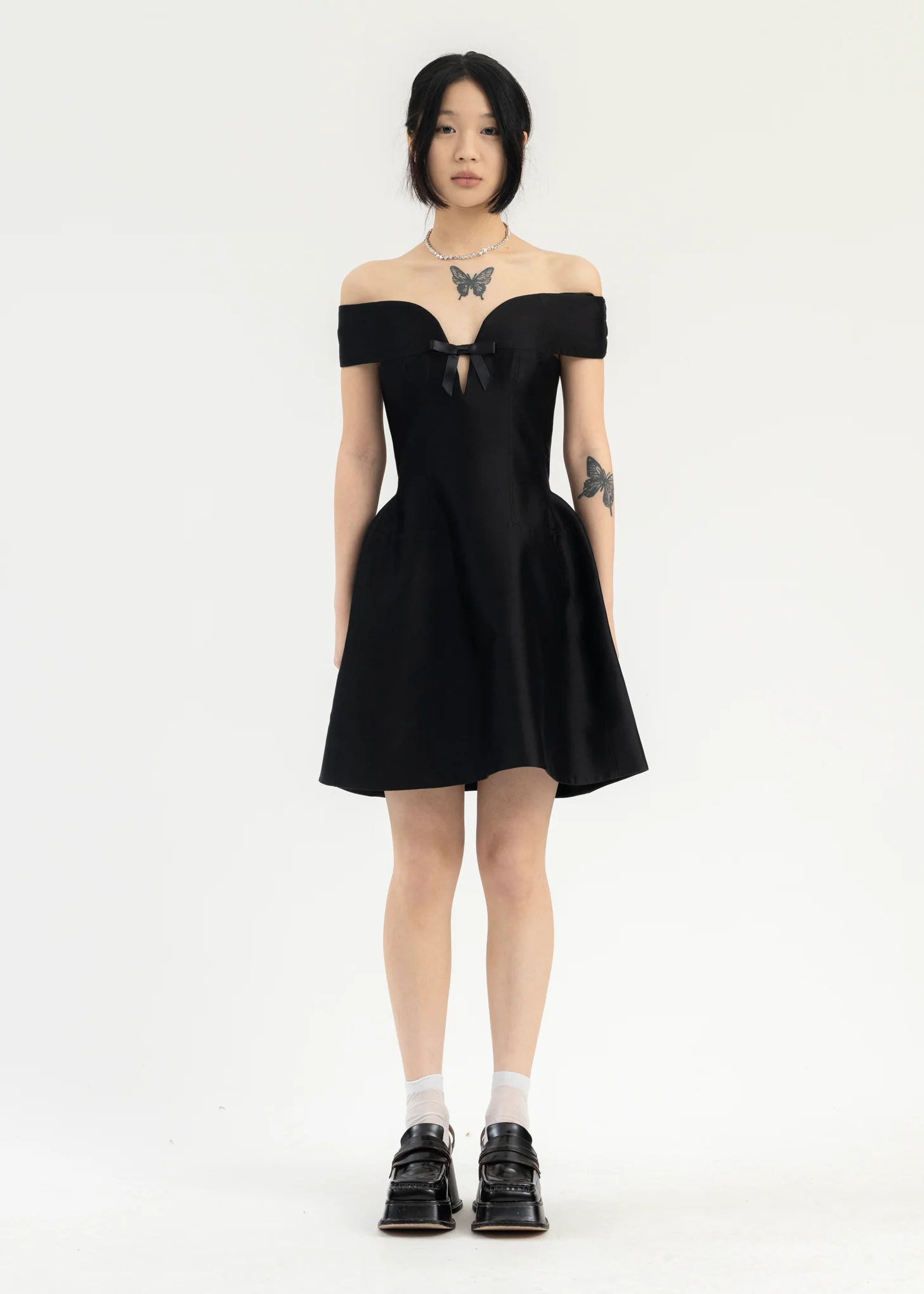Black Curved One-Shoulder Dress