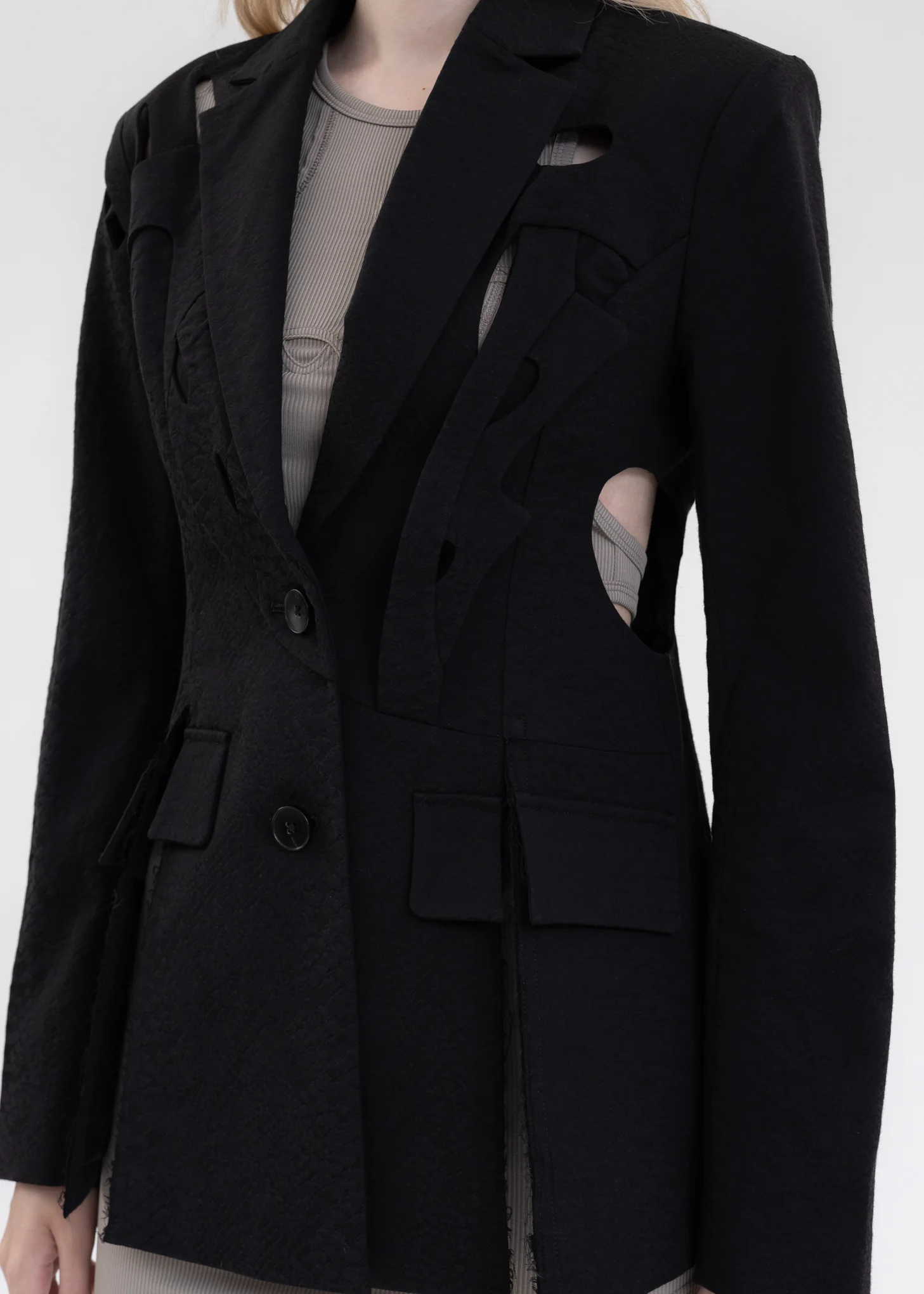 BLACK CUT OUT BLAZER - Image 2
