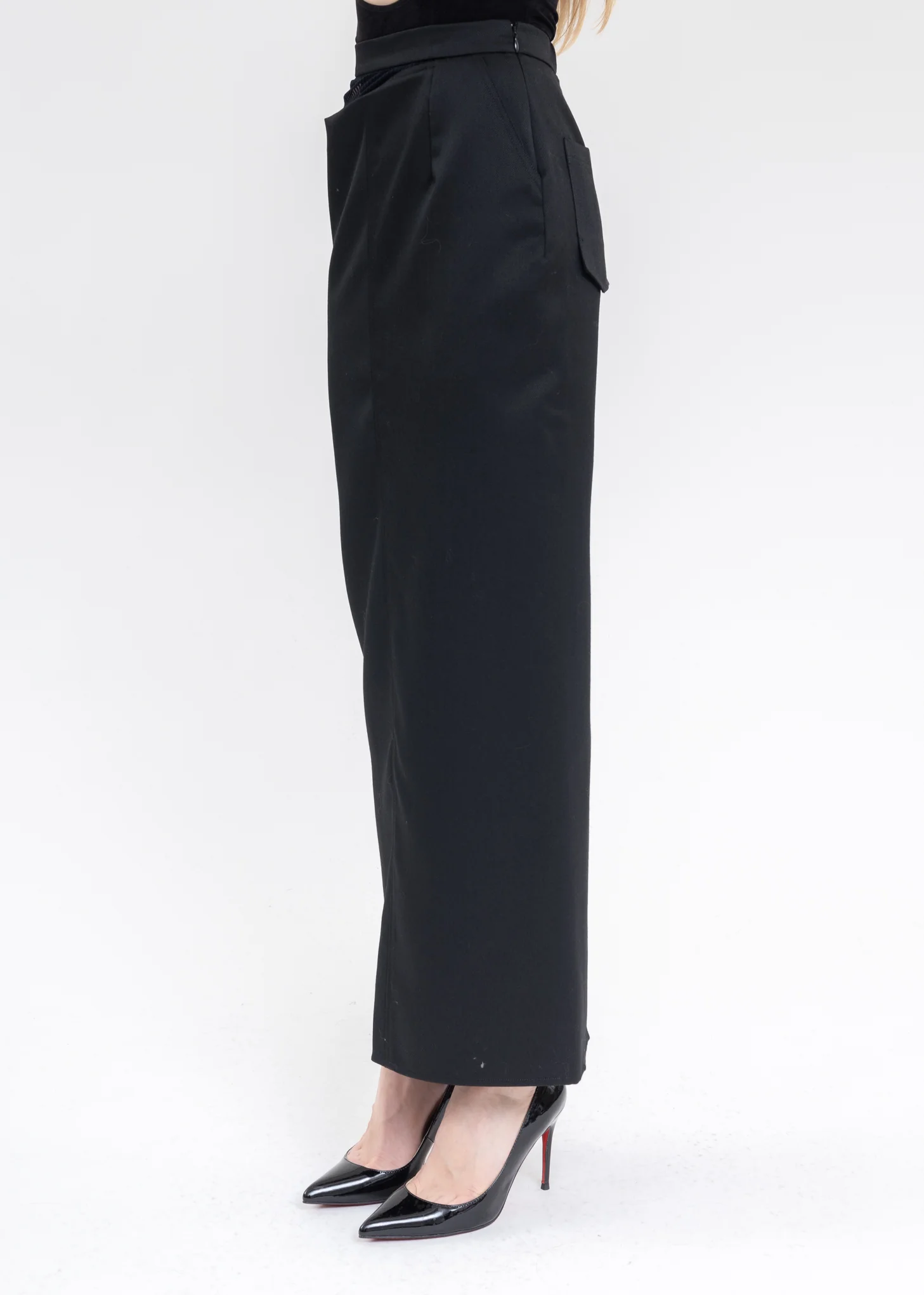 Black Cut Out Shape Skirt - Image 2
