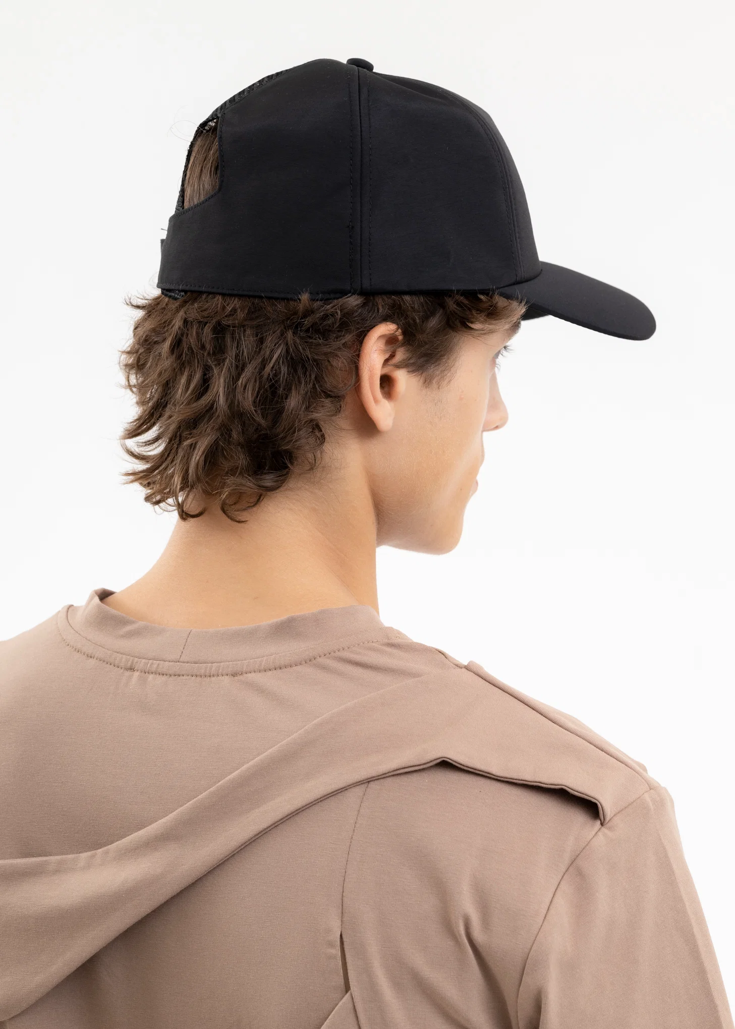 BLACK CYCLONE TRUCKER CAP - Image 4