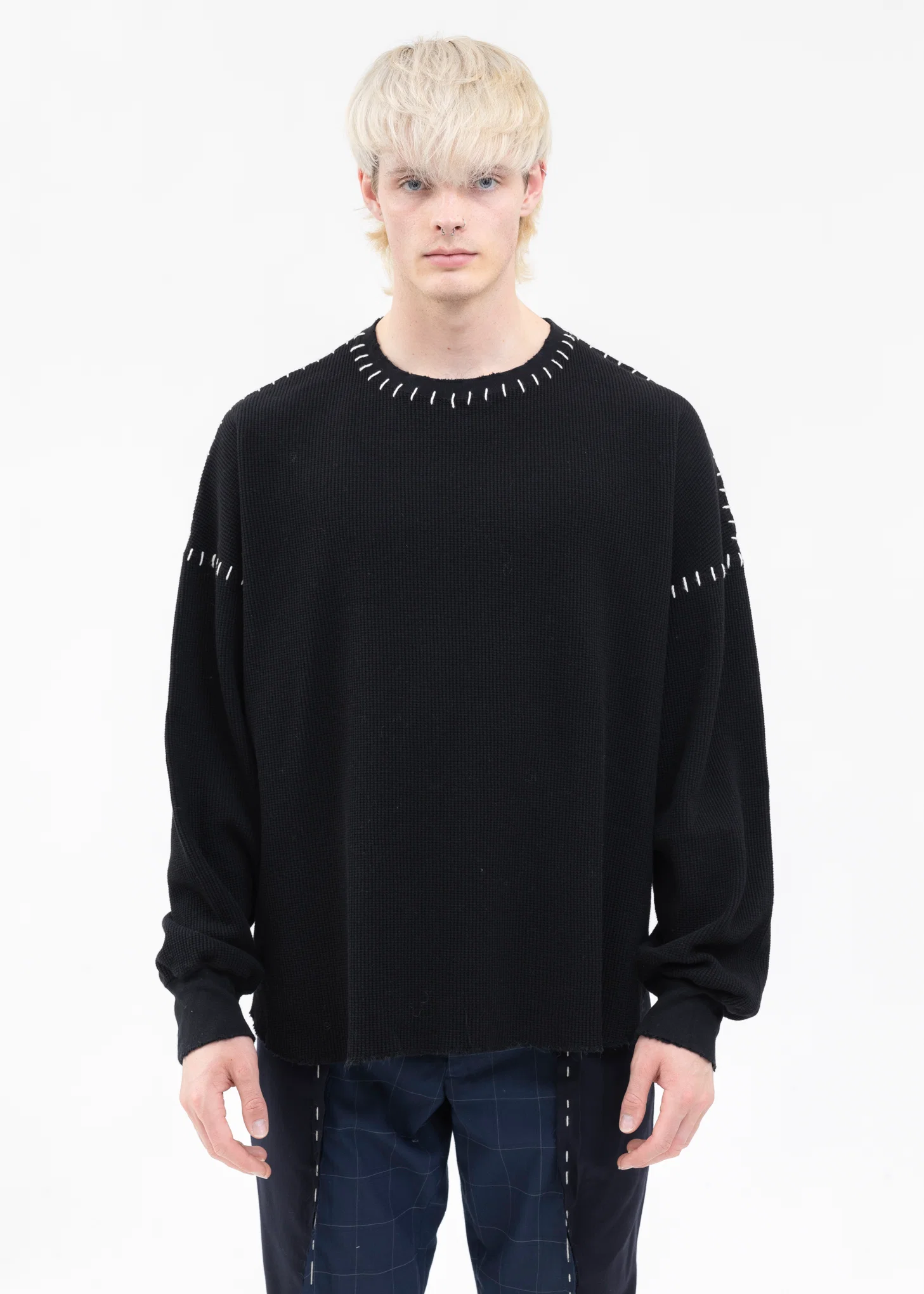 Black DAMAGE WAFFLE CUT LONG SLEEVES