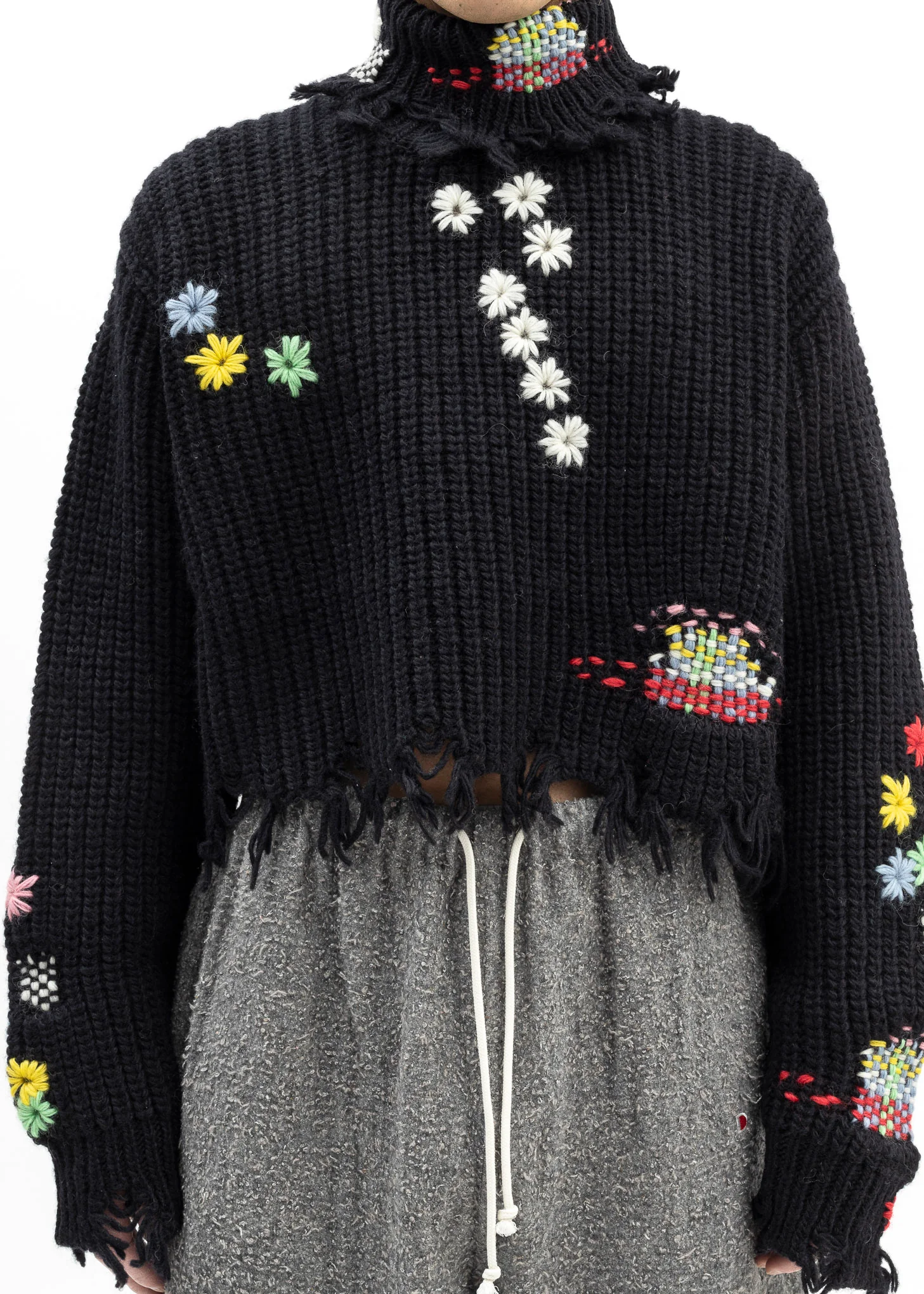 BLACK DARNING CUT OFF KNIT PULLOVER - Image 4