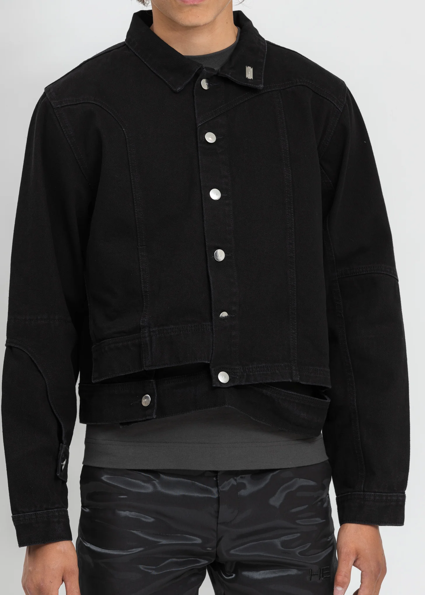 Black Denim Jacket - Image 4
