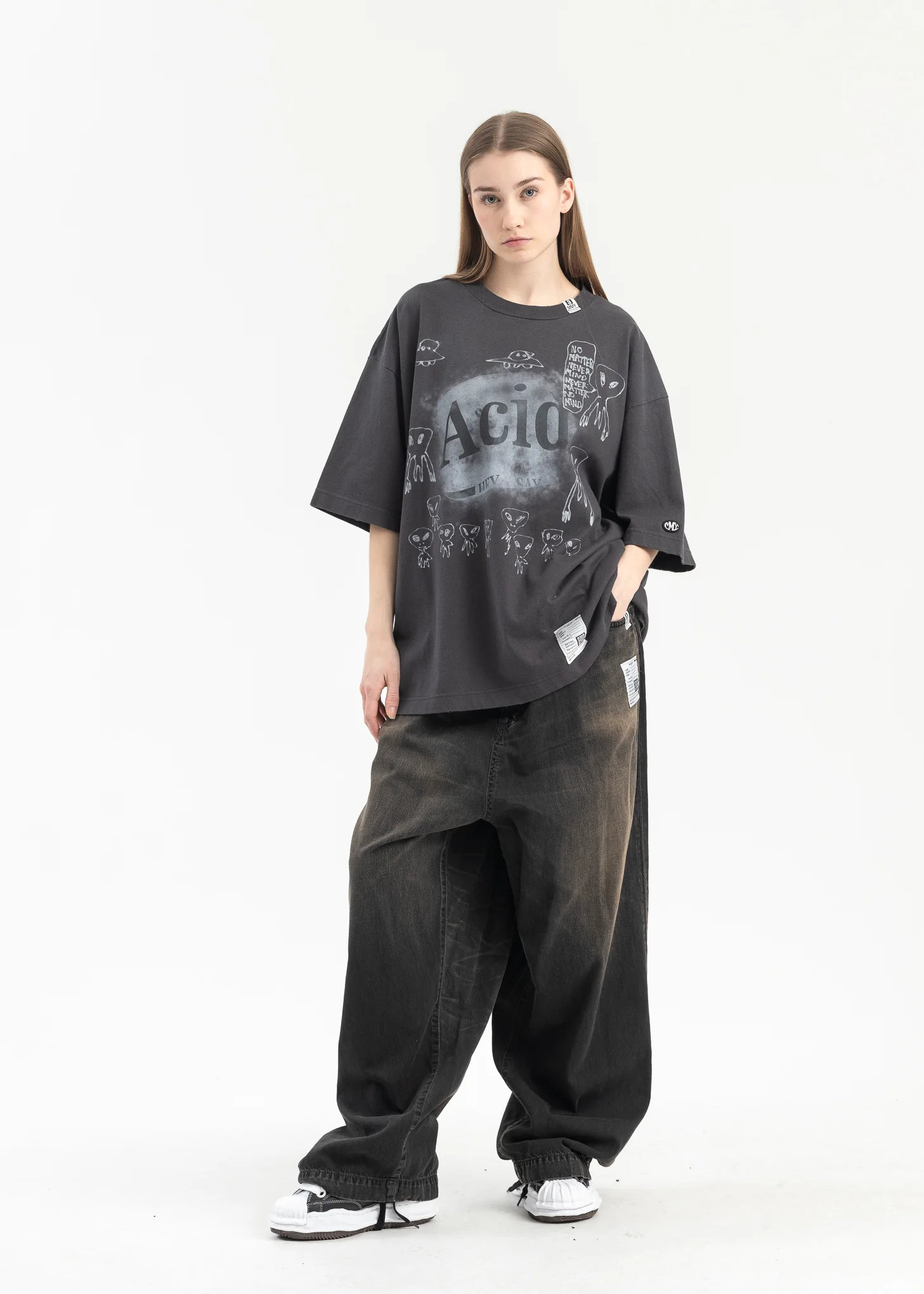 BLACK DISTRESSED ACID PRINTED TEE - Image 5