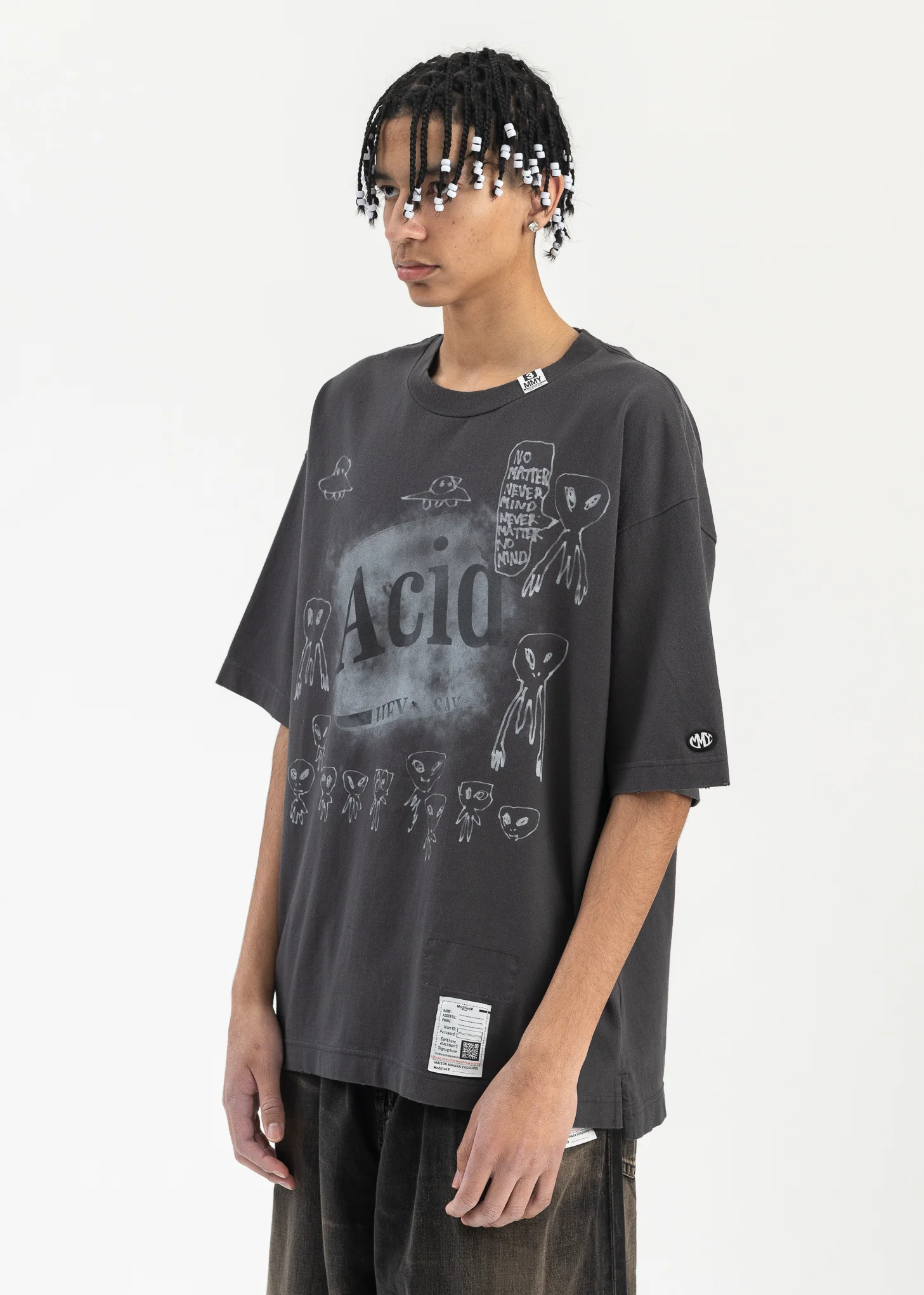 BLACK DISTRESSED ACID PRINTED TEE - Image 2