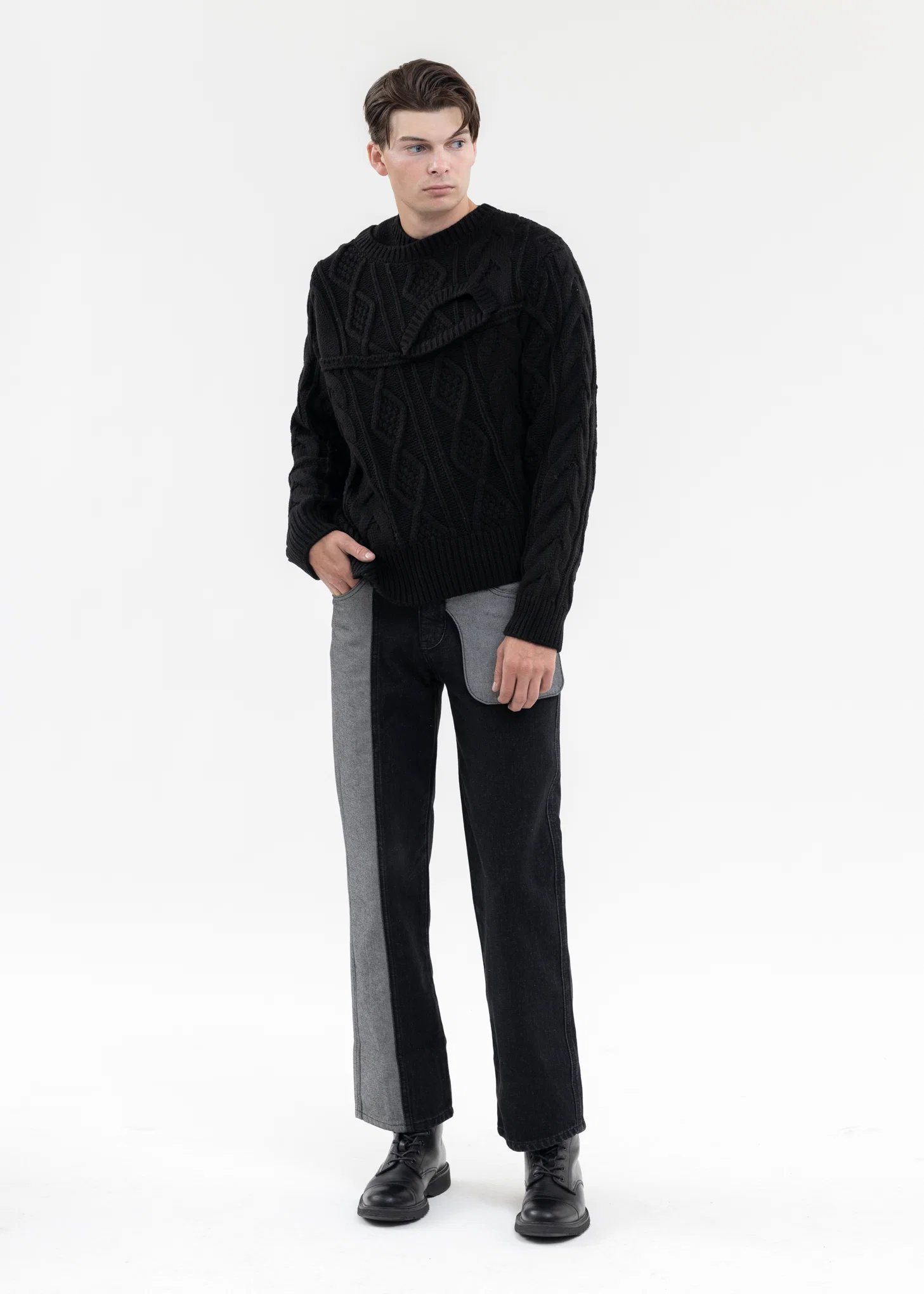 BLACK DOUBLE-COLLAR CABLE KNIT JUMPER - Image 5