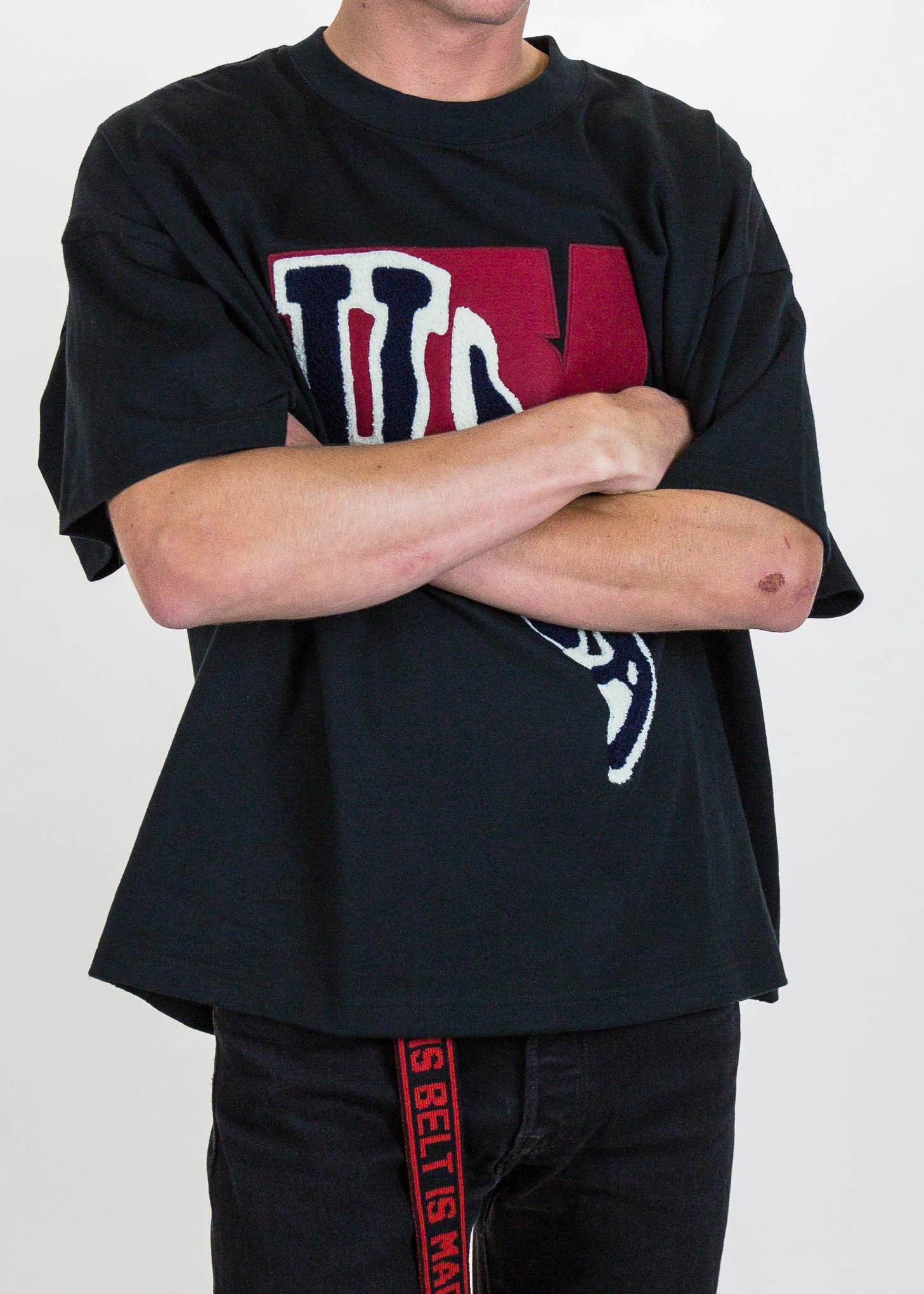 Black Drop Patch Embroidery T-Shirt - Image 4