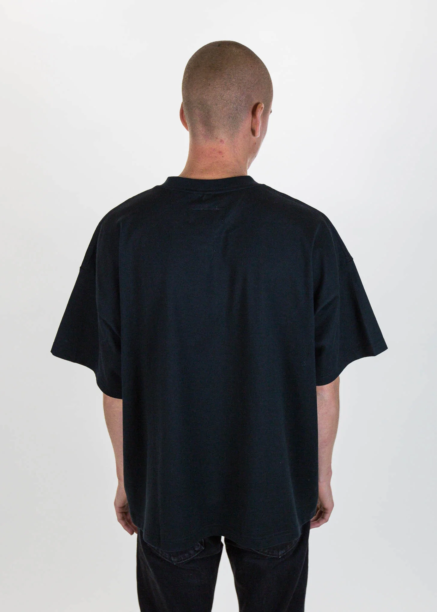 Black Drop Patch Embroidery T-Shirt - Image 7