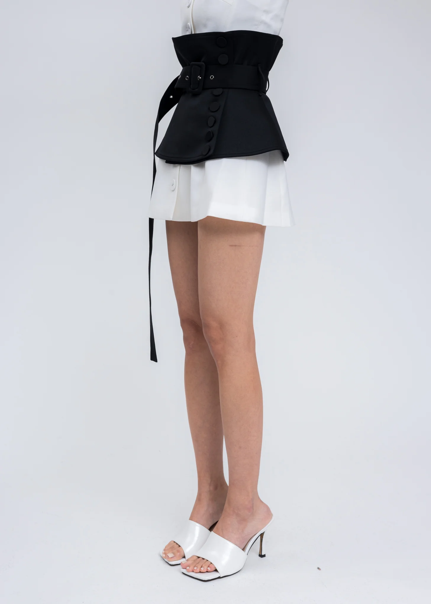Black Emma Corset - Image 4