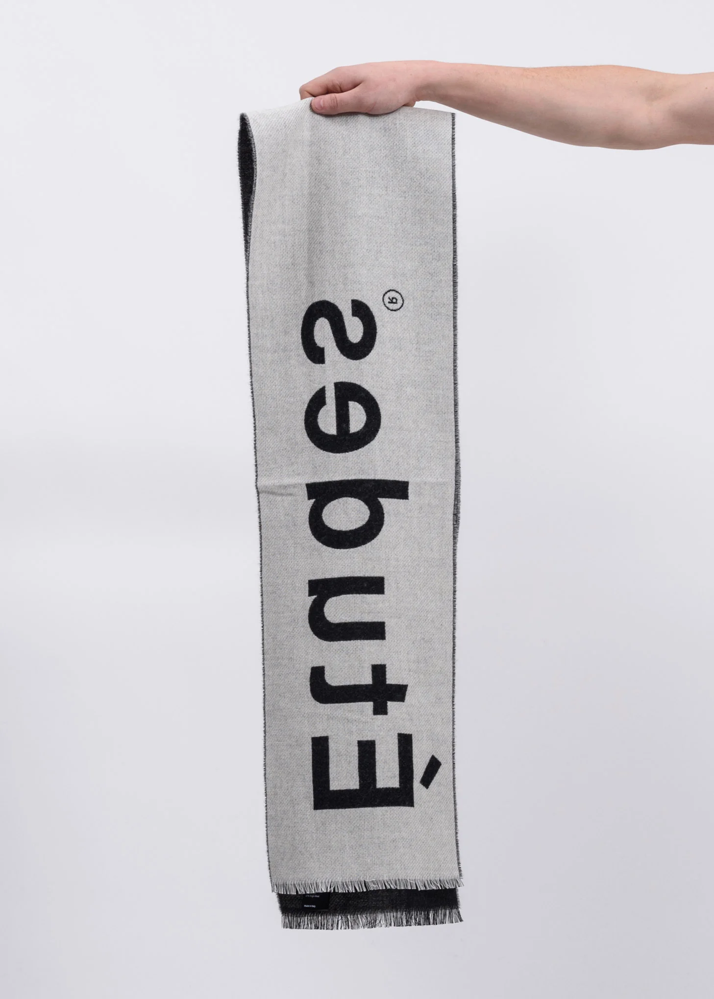 Black "Etudes" Supporter Scarf - Image 2