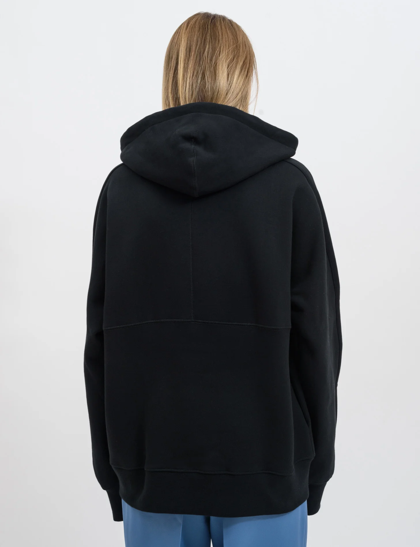 Black Europa Color Hoodie - Image 3