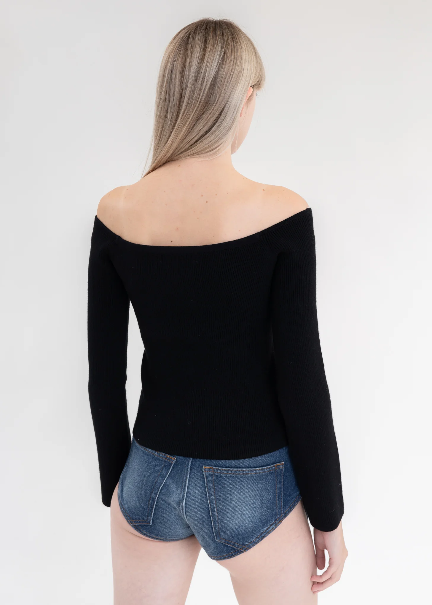 Black Eyelet Hook Top - Image 3