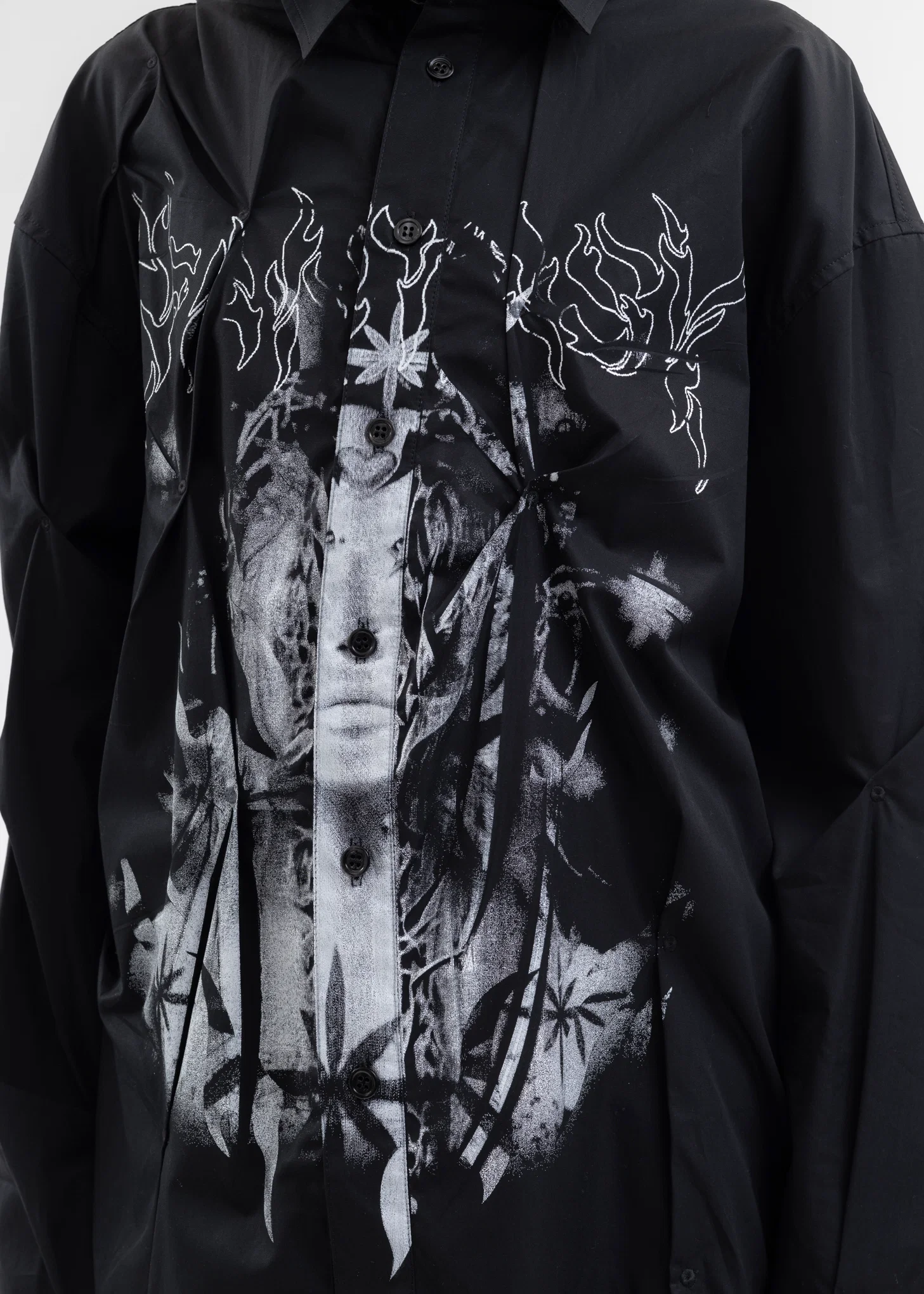 BLACK EYELET SHIRT WITH WHITE PRINT - Image 2