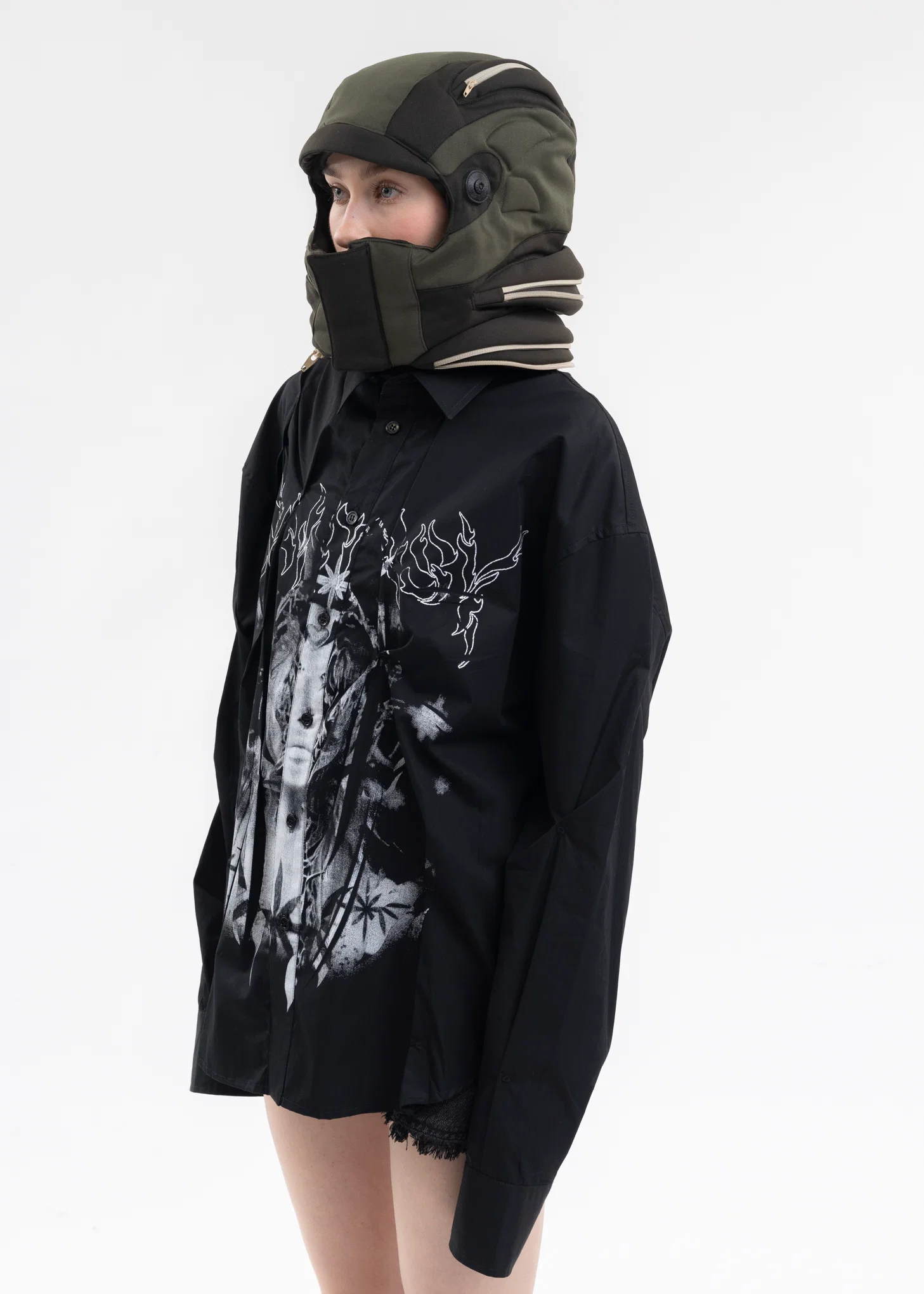 BLACK EYELET SHIRT WITH WHITE PRINT - Image 3