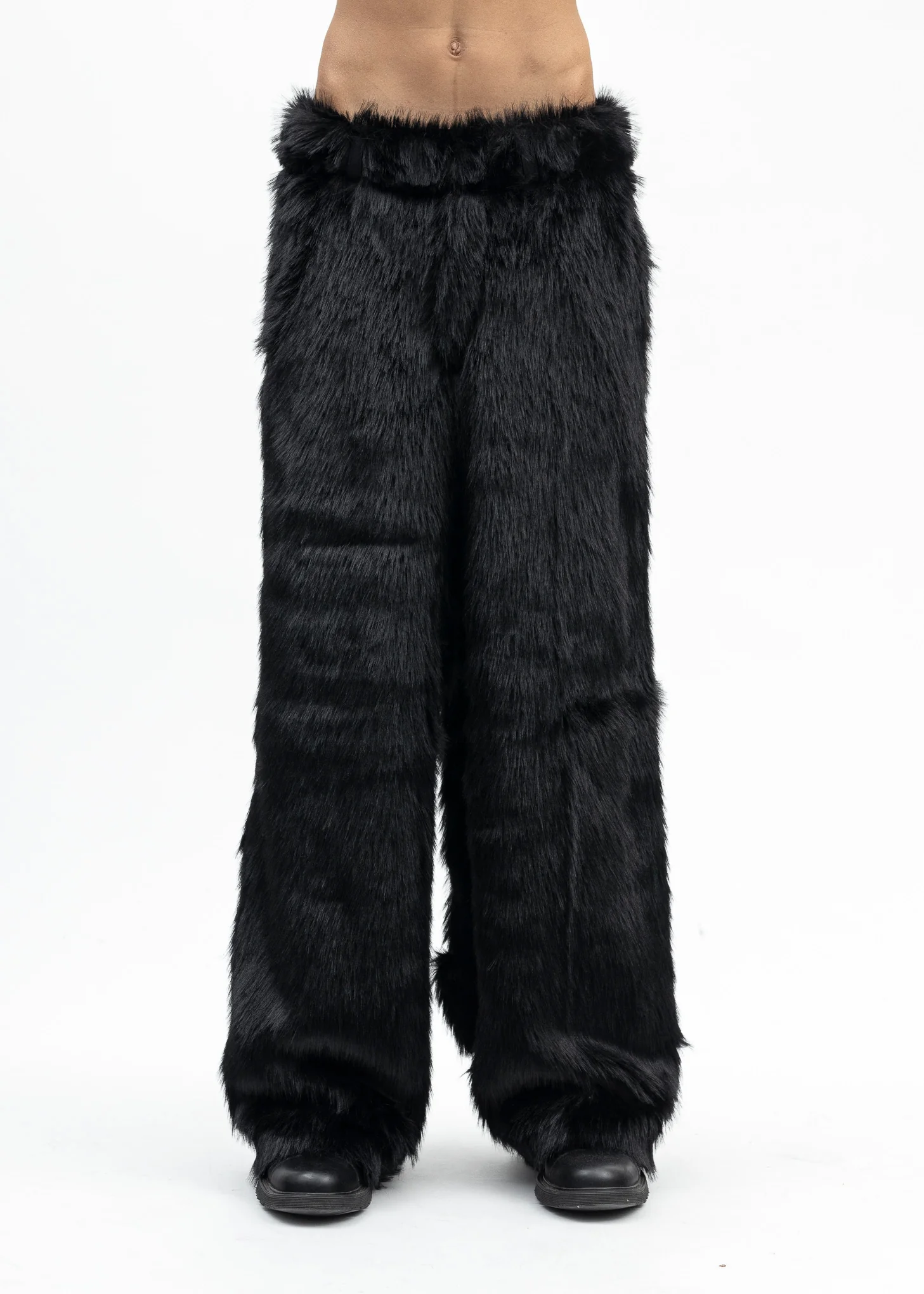 BLACK FAUX-FUR DEVIL PANTS