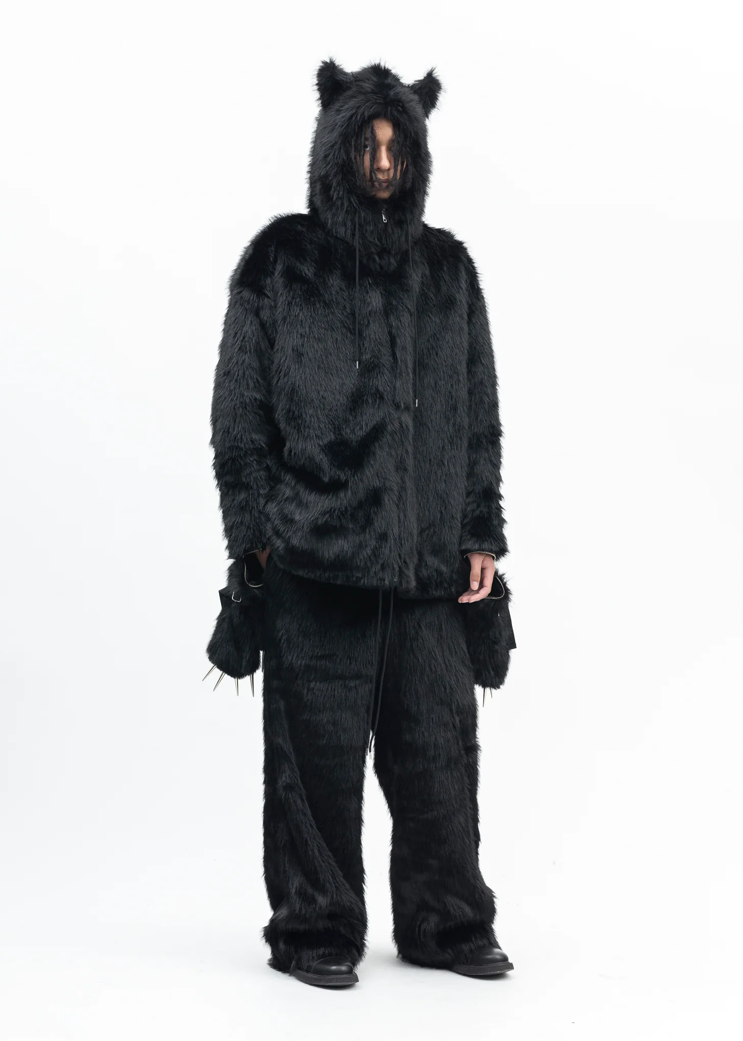 BLACK FAUX-FUR DEVIL PANTS - Image 7