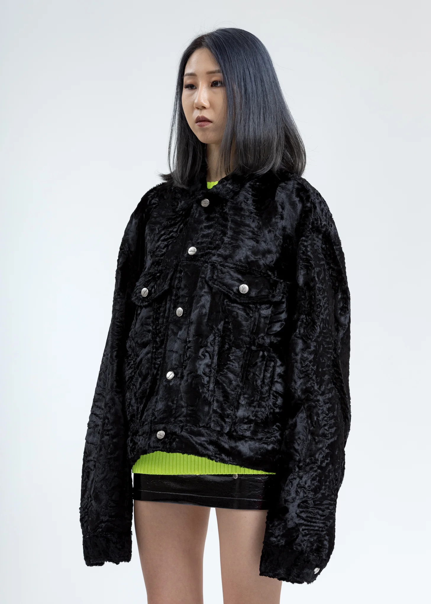 Black Faux Fur Jacket - Image 3