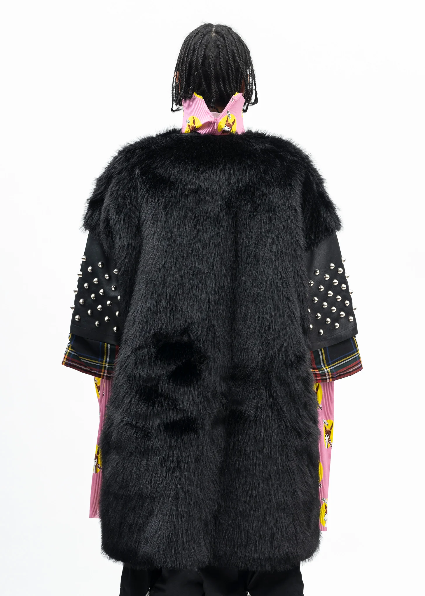 BLACK FAUX-FUR STUDS COAT - Image 2