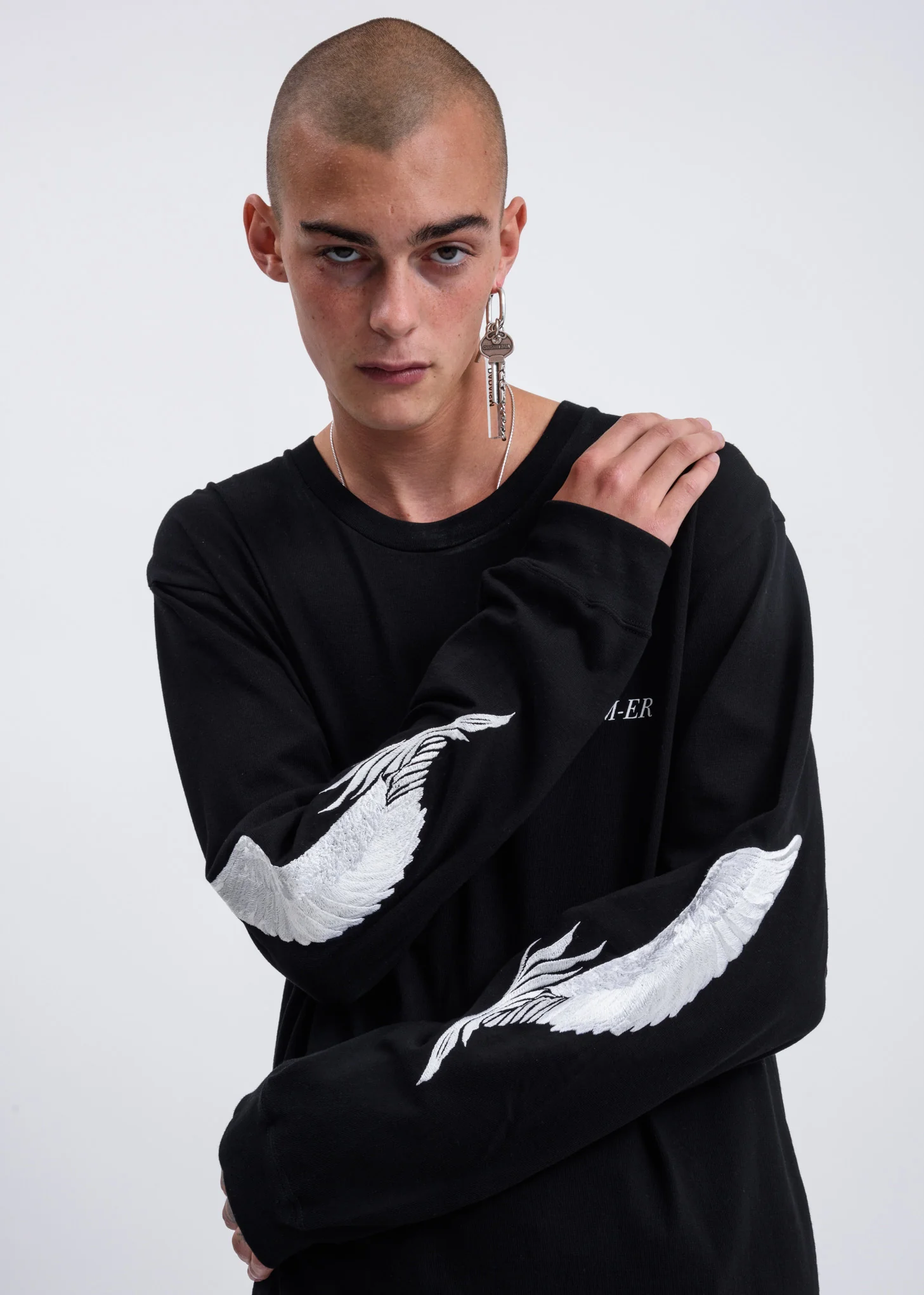 Black Feather Embroidery Long Sleeve T-shirt - Image 2