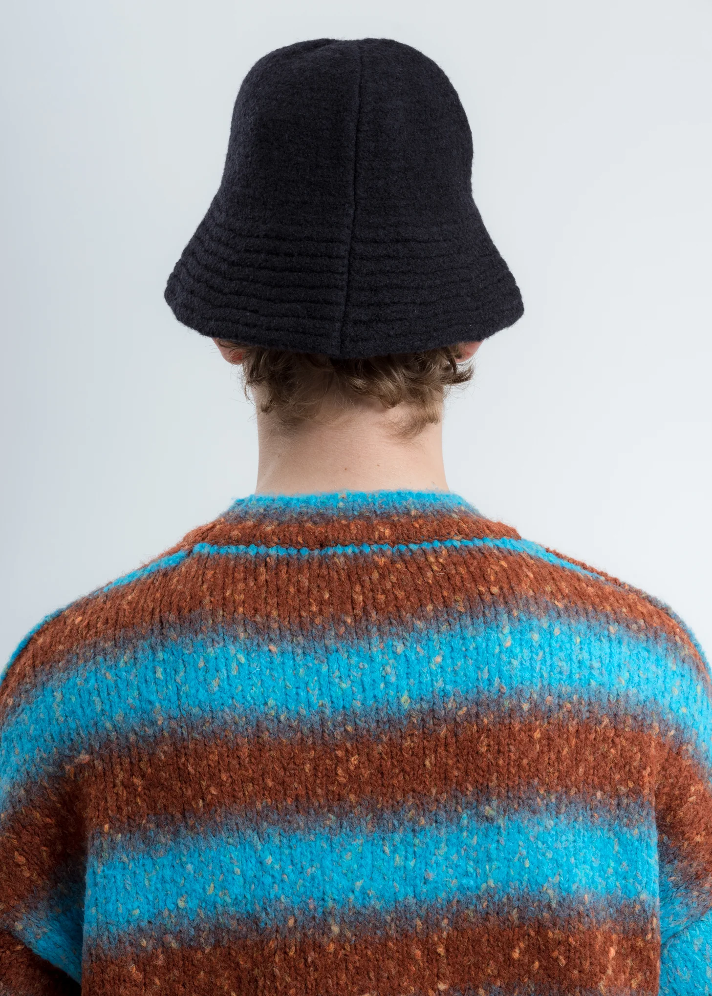 Black Felted Knit Narrow Bucket Hat W/Pin - Image 3