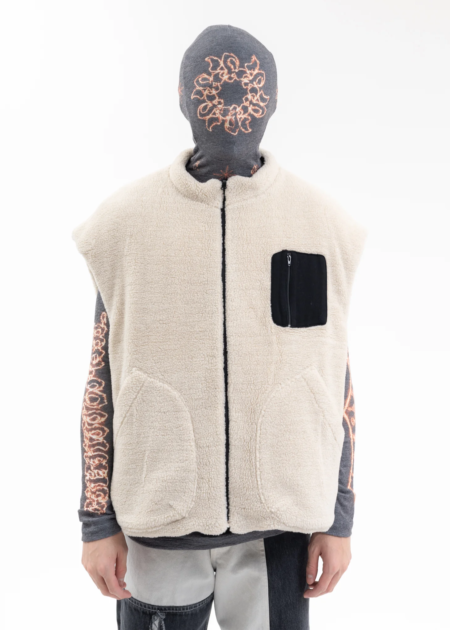 BLACK FLOWER MAN REVERSIBLE VEST PUFFER JACKET - Image 9