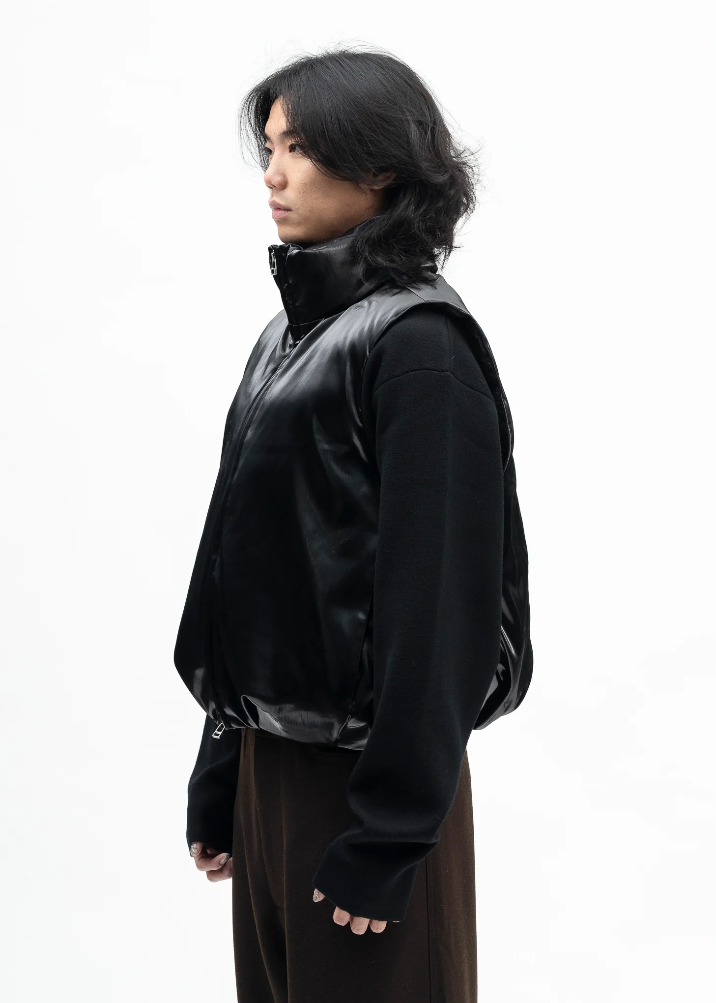 BLACK FOAMED VEST - Image 3